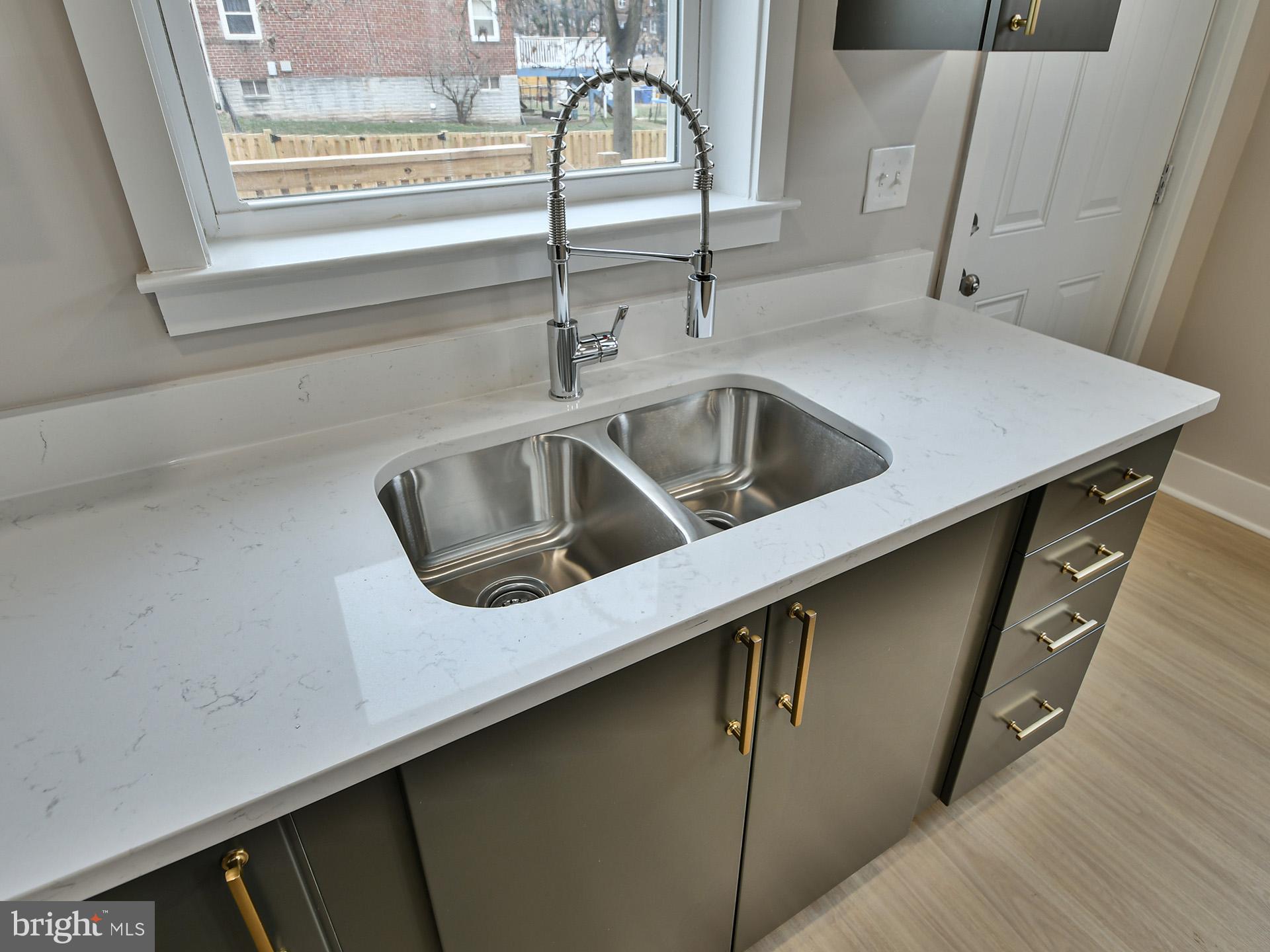 BROOKLYN - Residential