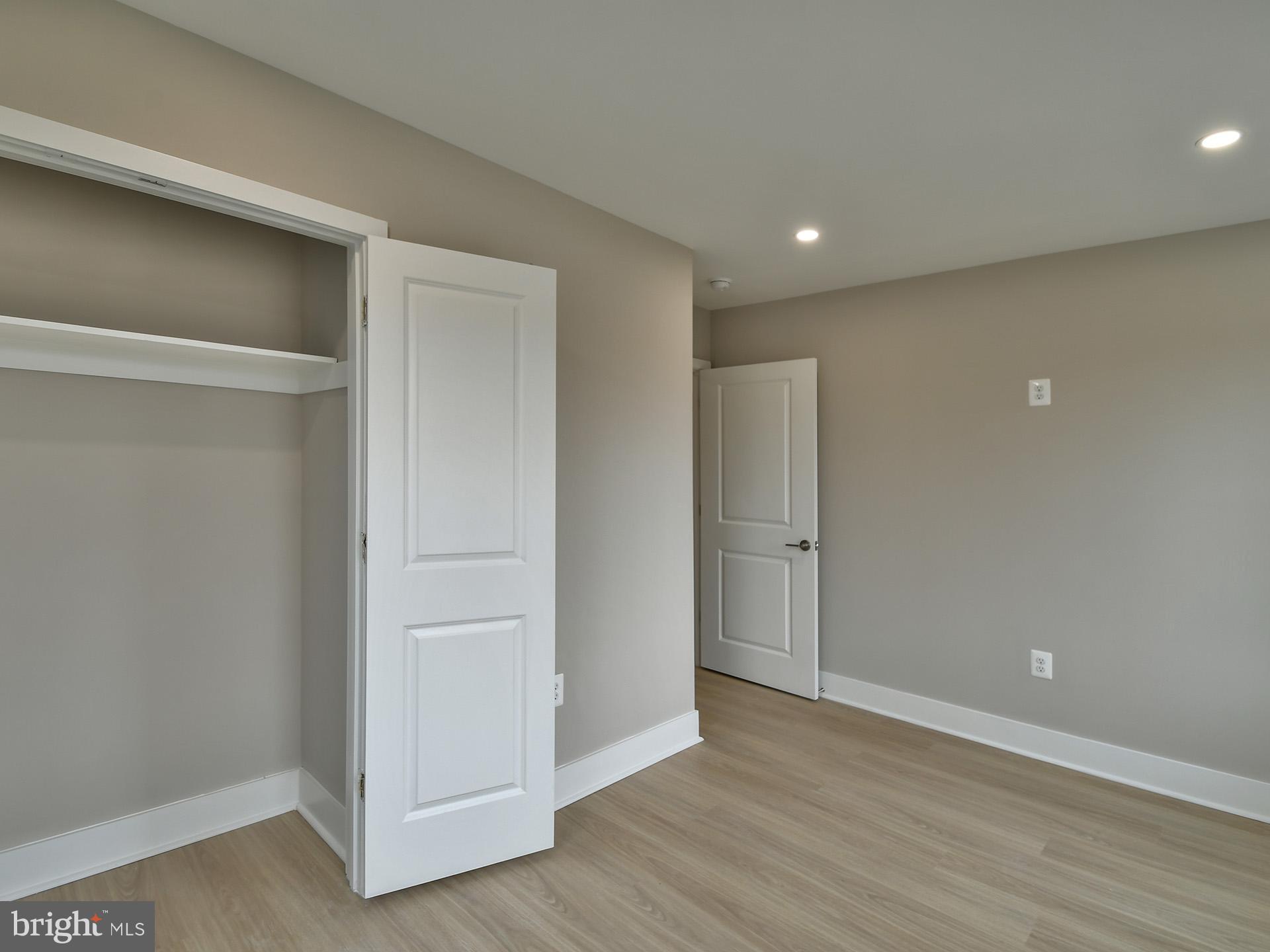 BROOKLYN - Residential