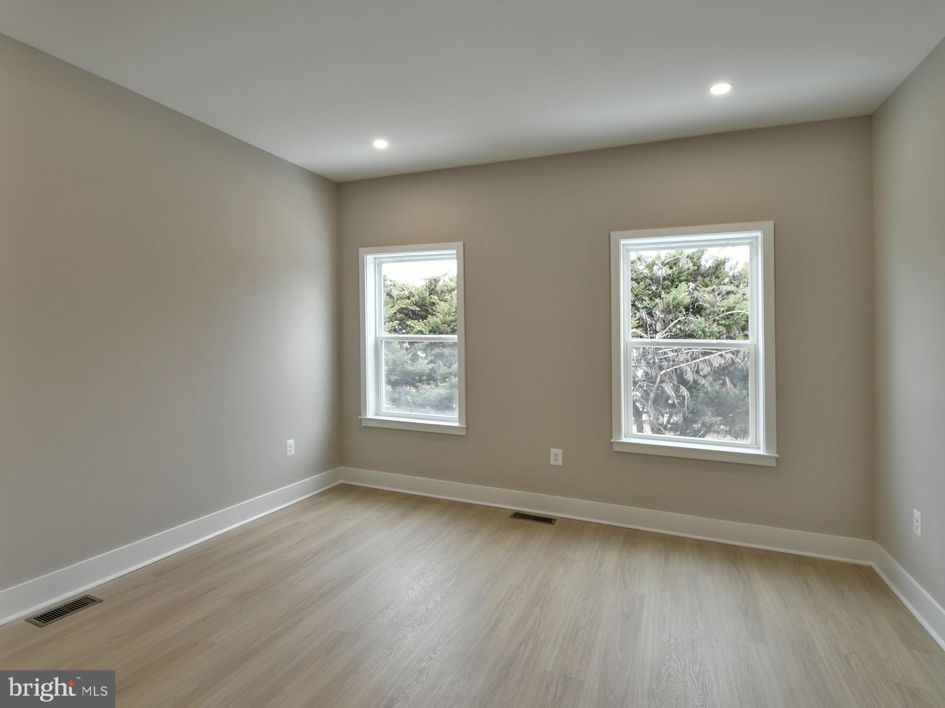 BROOKLYN - Residential
