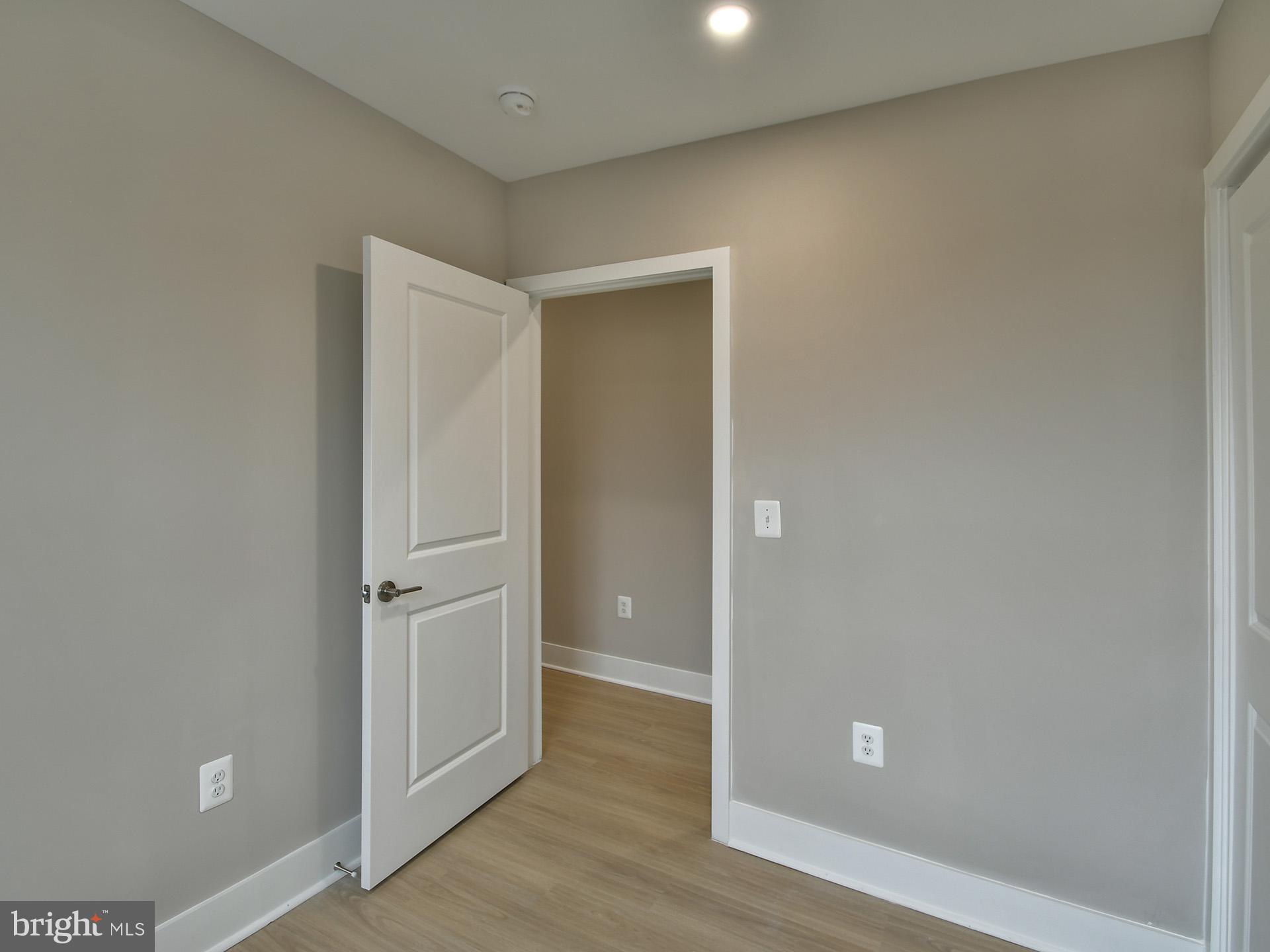 BROOKLYN - Residential