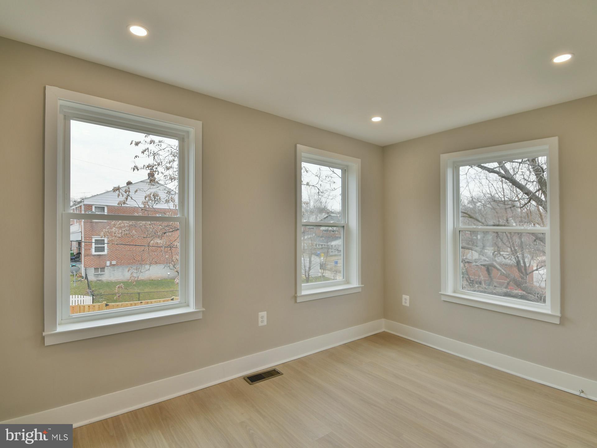 BROOKLYN - Residential