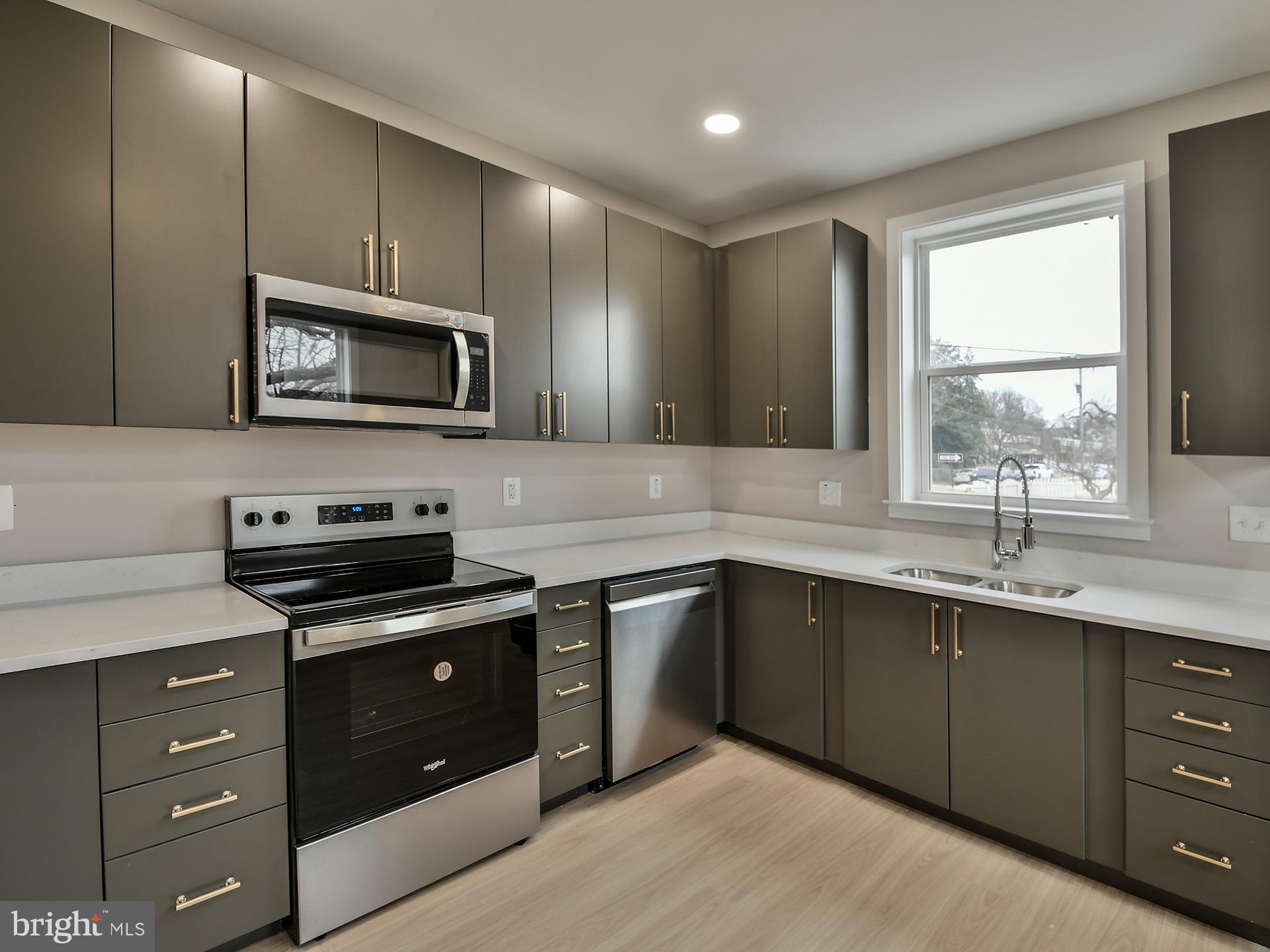 BROOKLYN - Residential