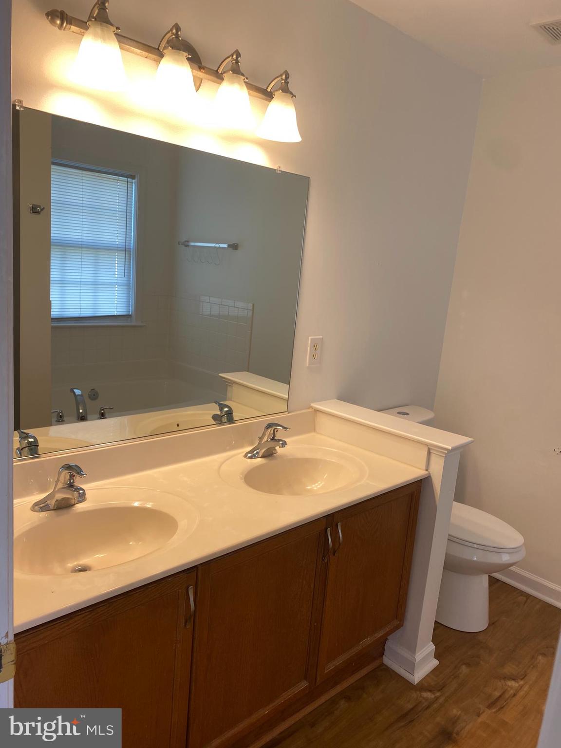 THE GALLERY - Residential Lease