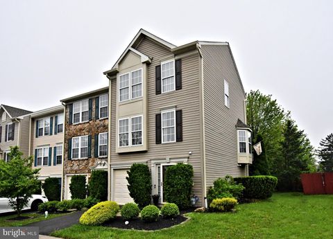 200 GEORGES COURT NORTH WALES PA 19454