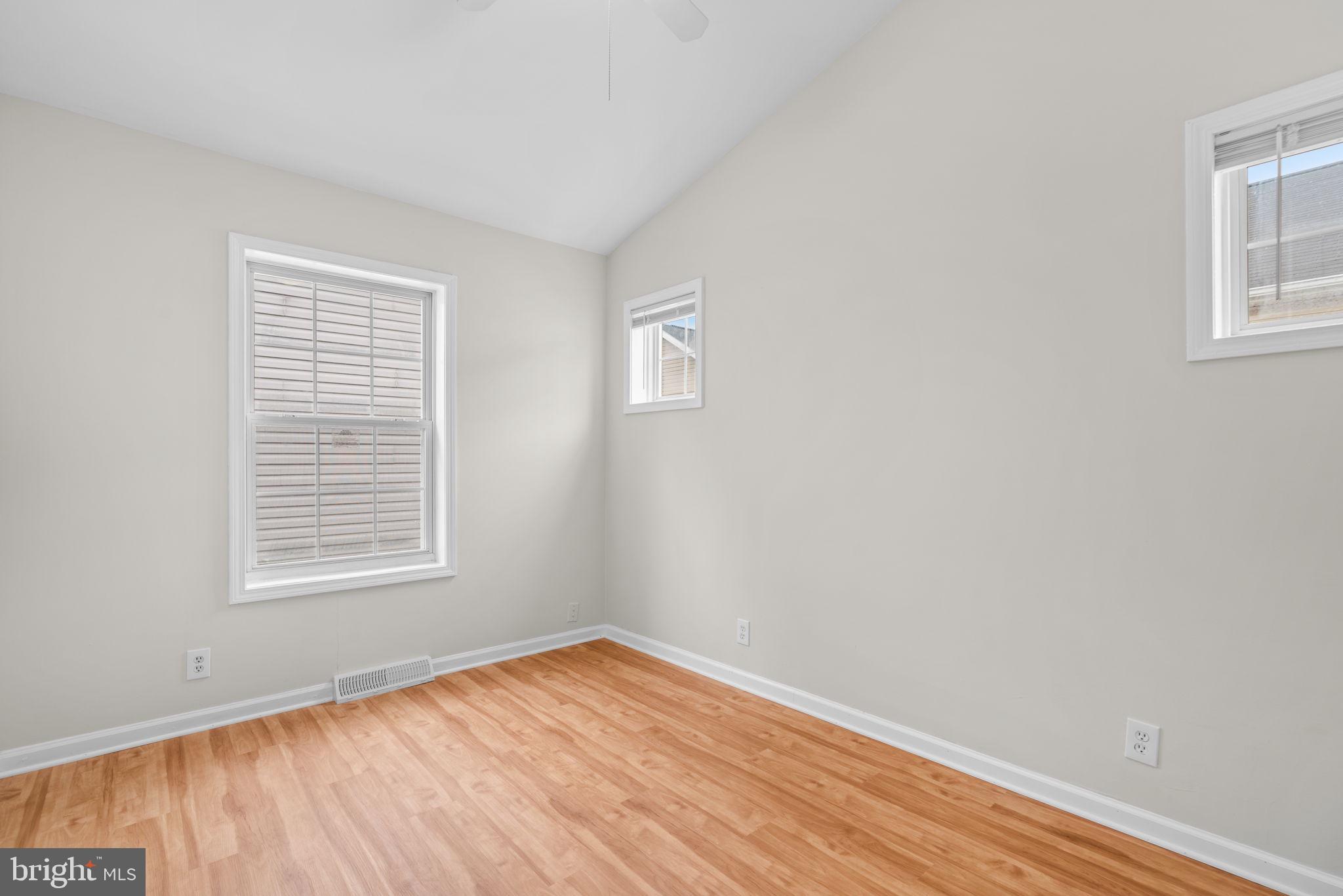 NEW COLONY VILLAGE - Residential