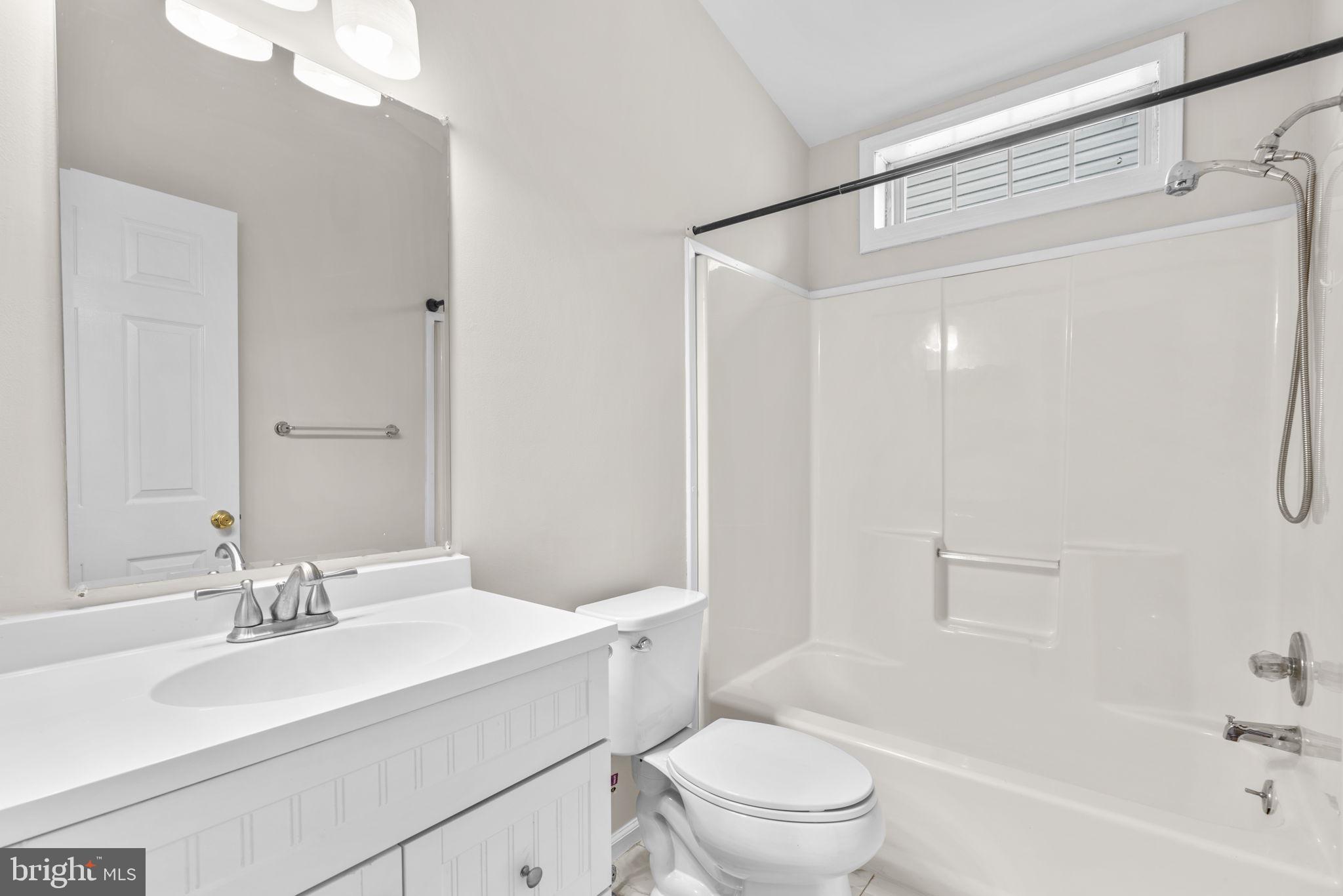 NEW COLONY VILLAGE - Residential