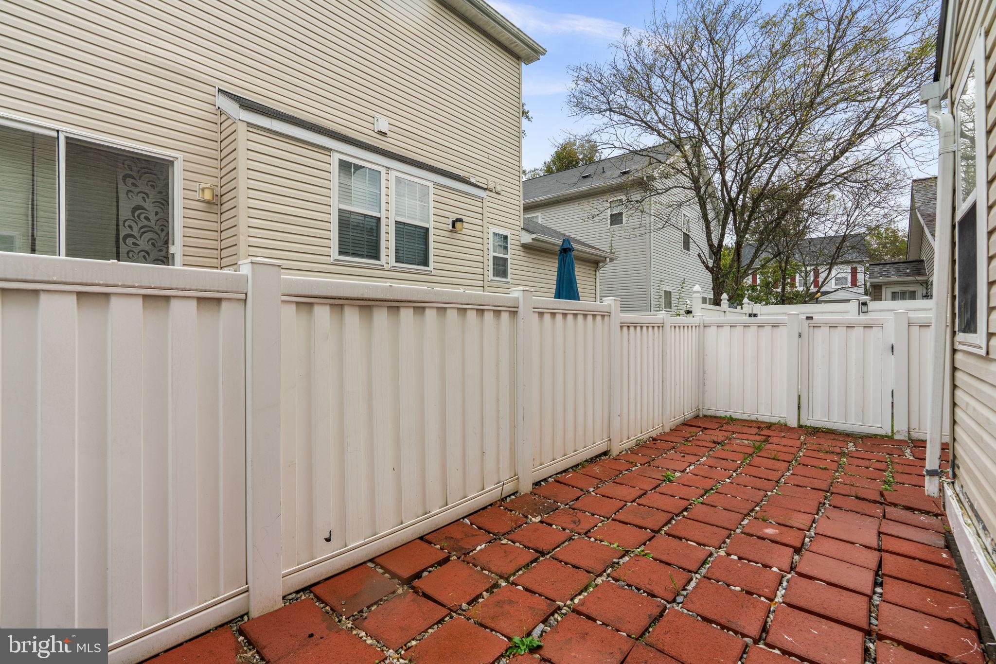 NEW COLONY VILLAGE - Residential