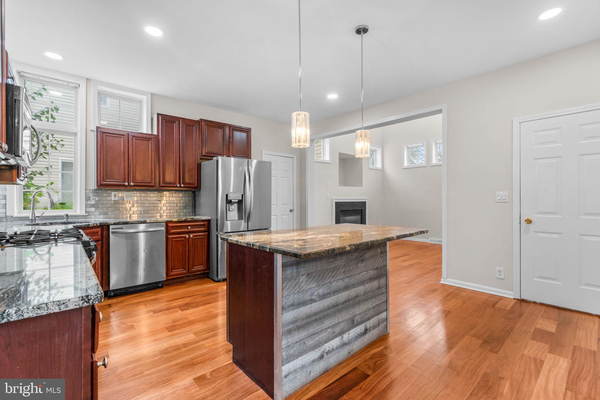 7129 STONE THROW WAY