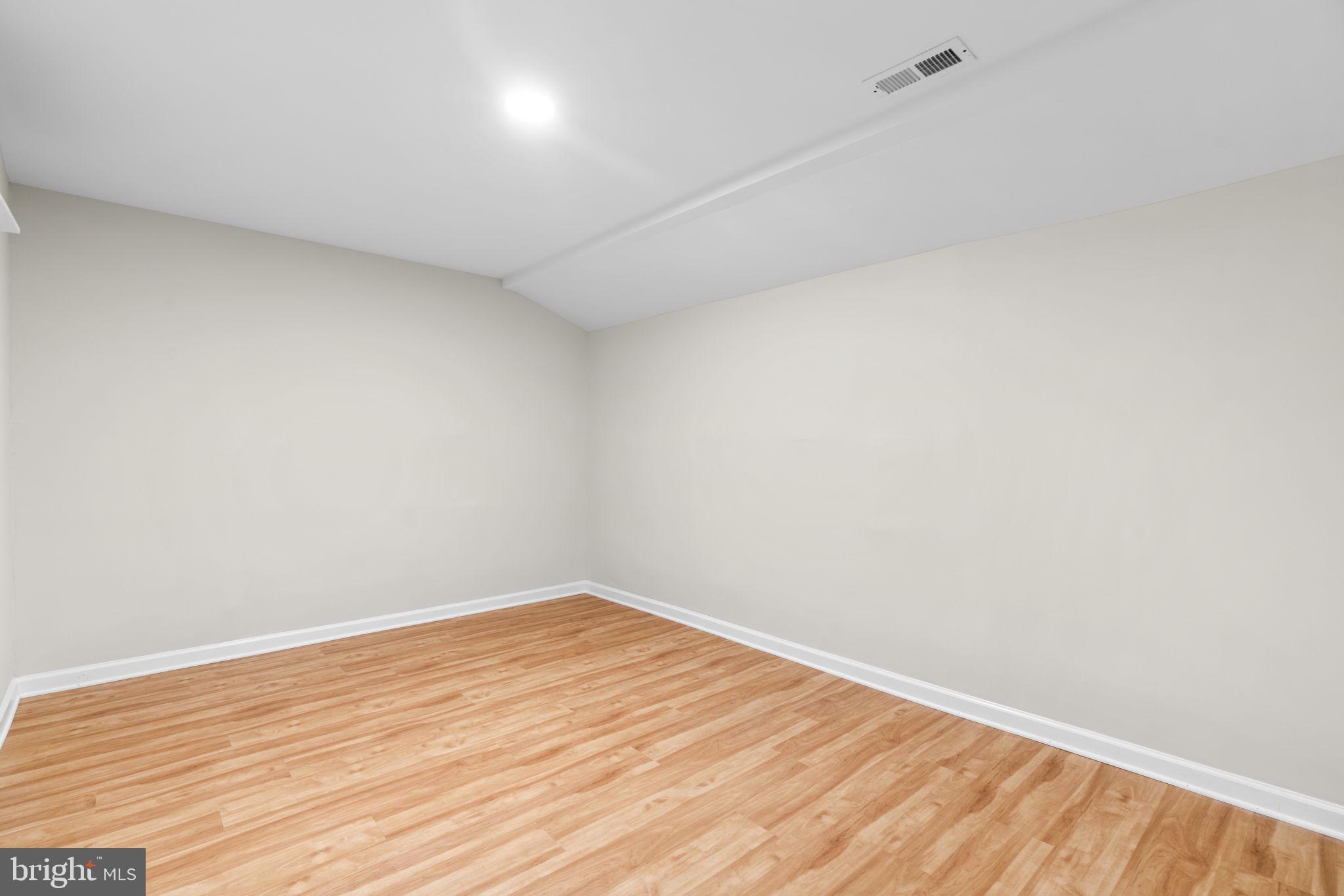 NEW COLONY VILLAGE - Residential