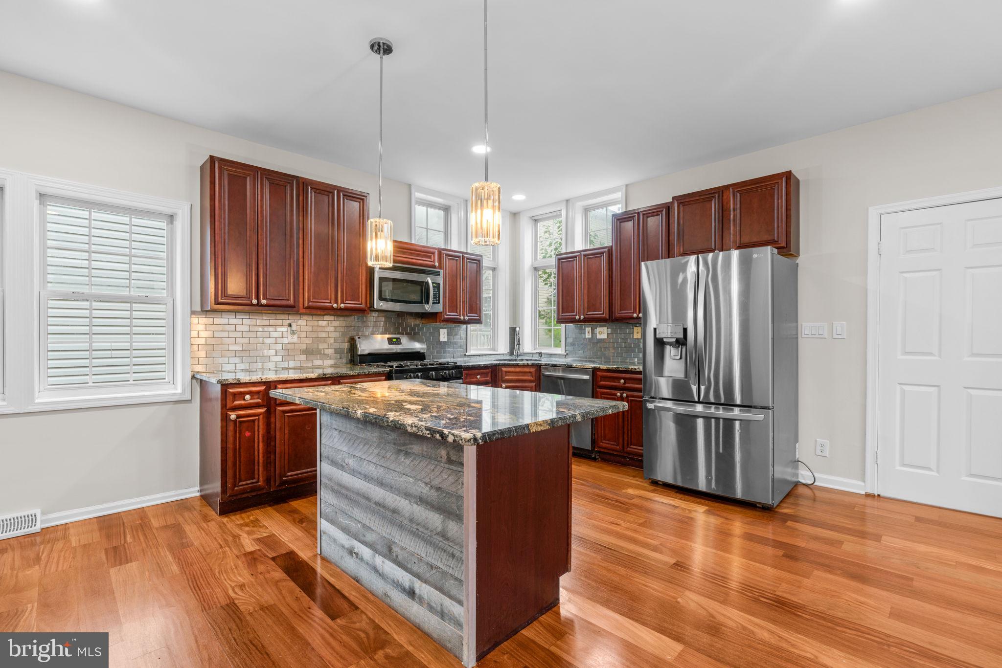 7129 STONE THROW WAY