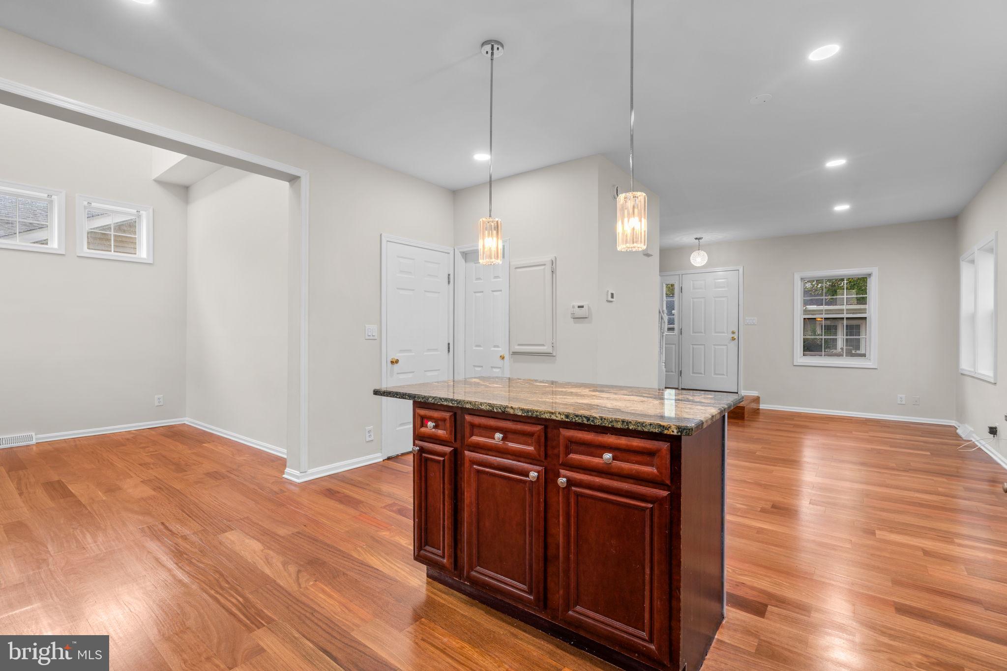 NEW COLONY VILLAGE - Residential