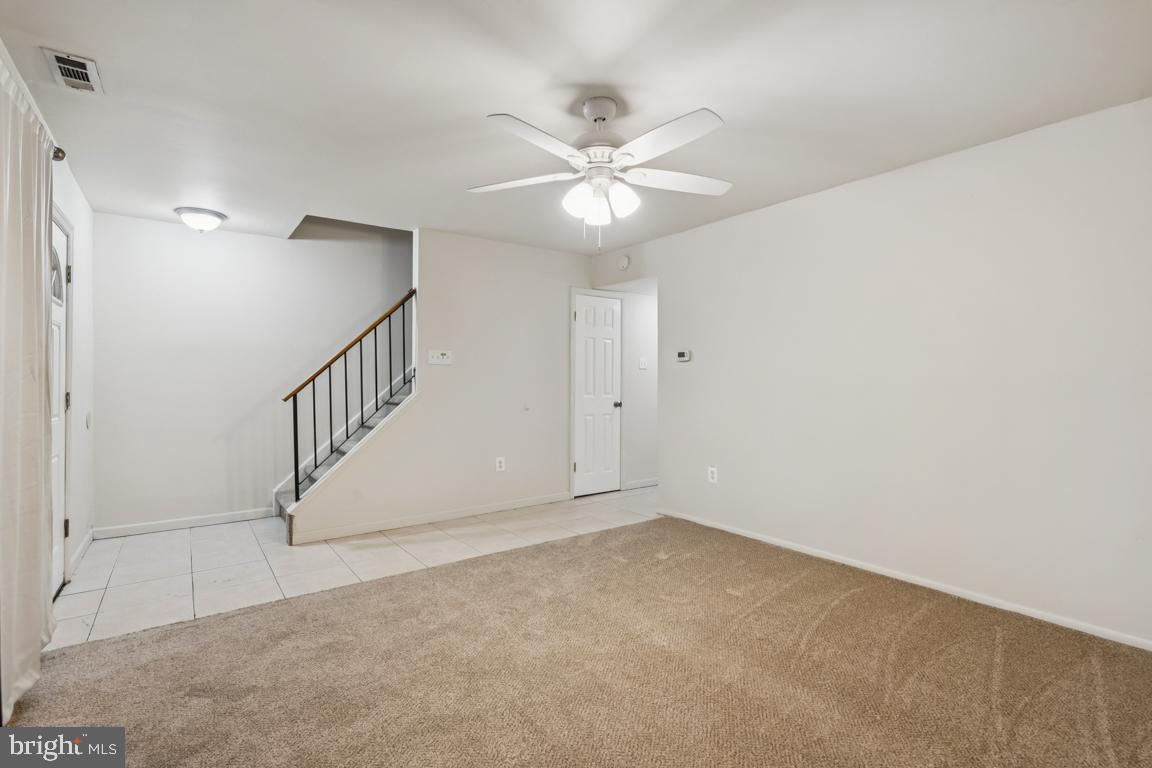 827 E ELM AVENUE