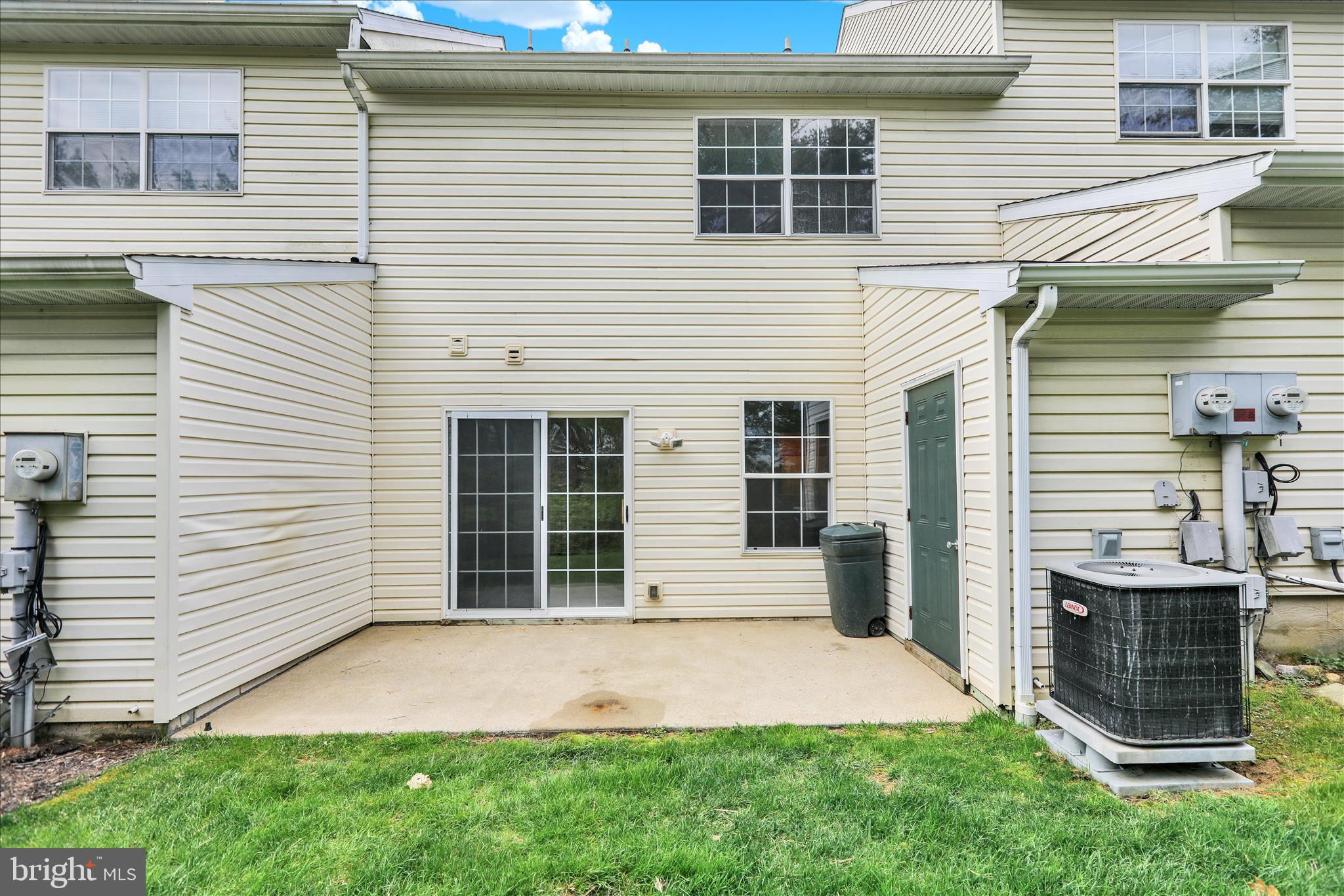 THOMAS GARDENS - Residential
