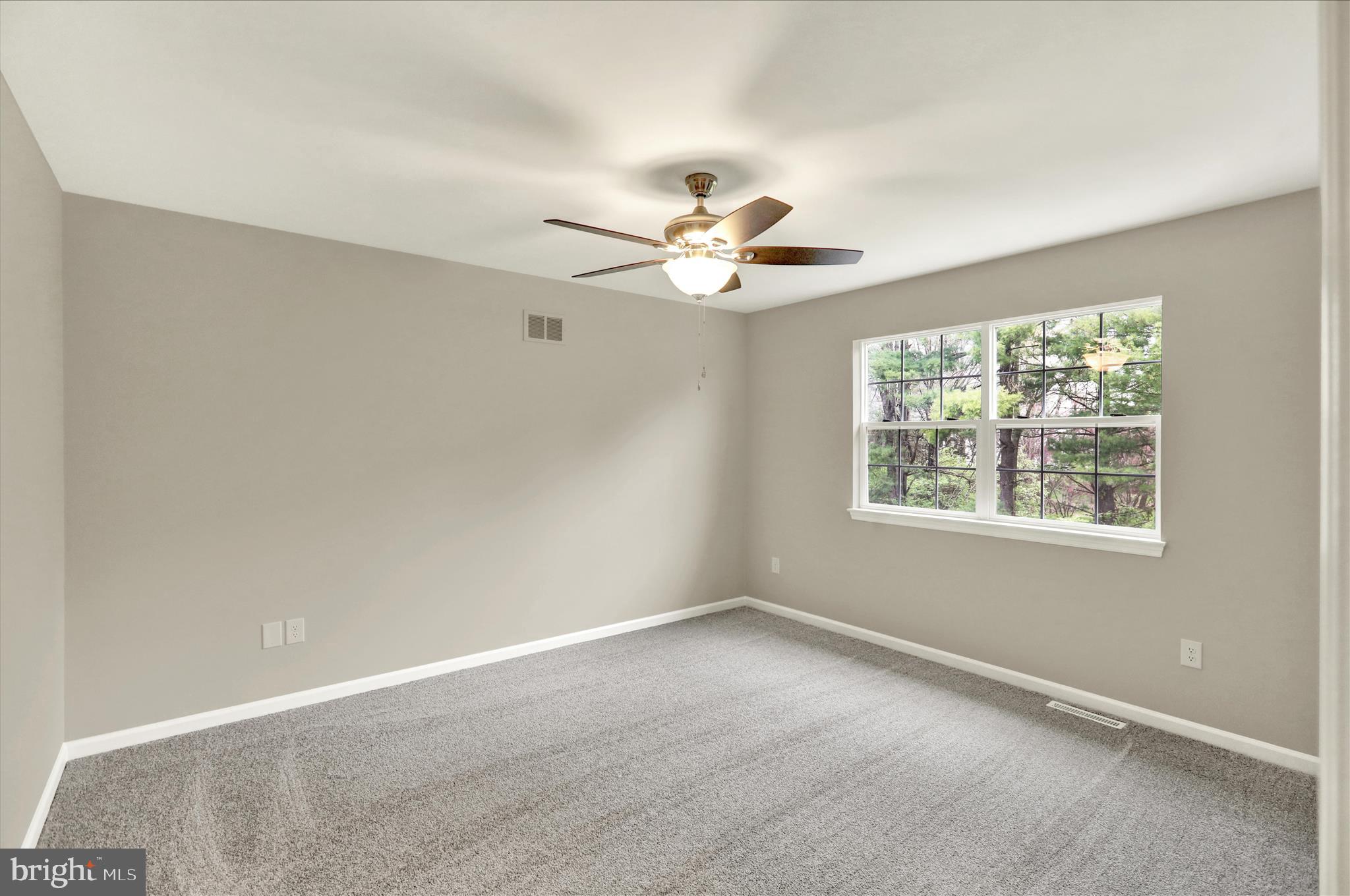 THOMAS GARDENS - Residential