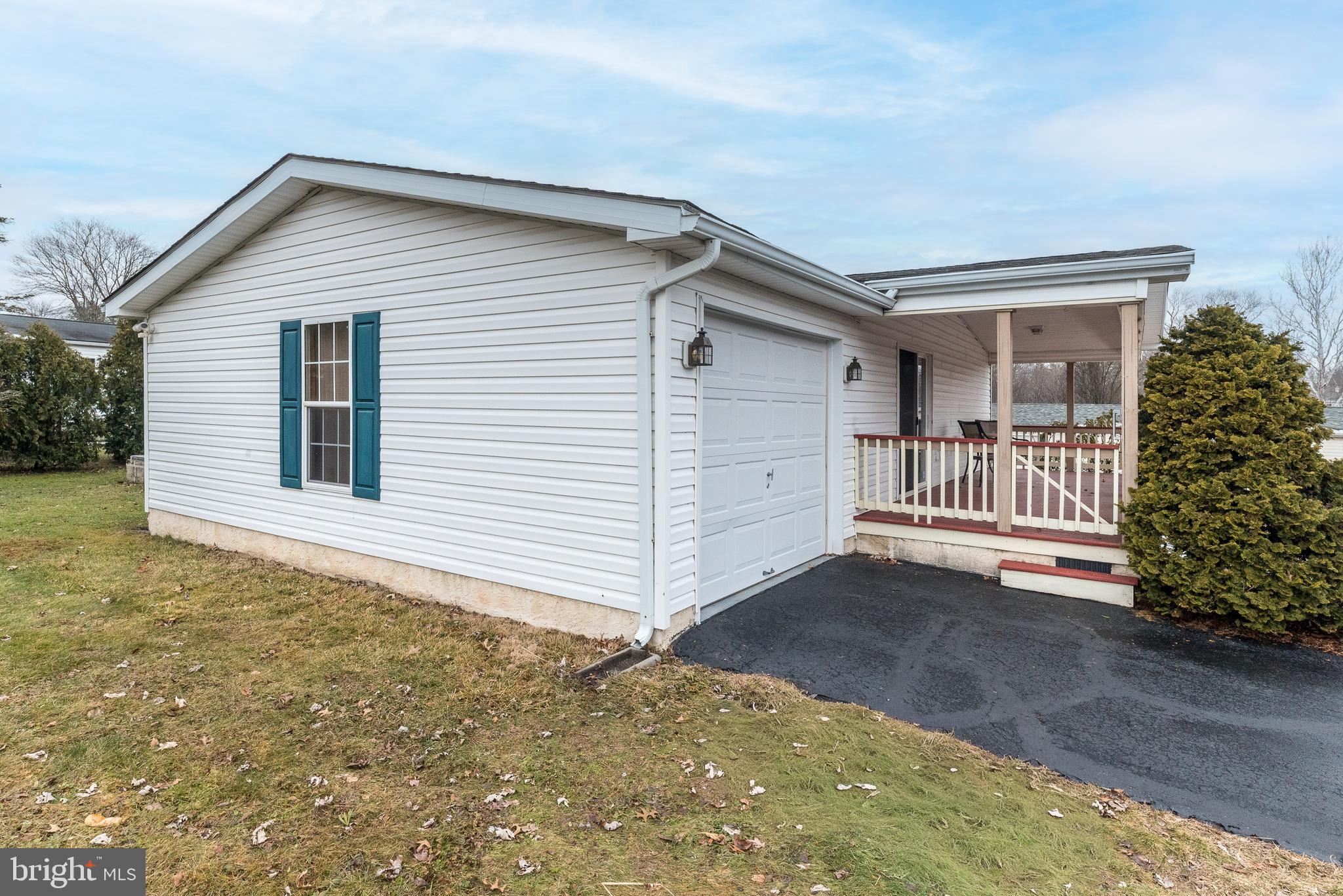 QUIET ACRES - Residential