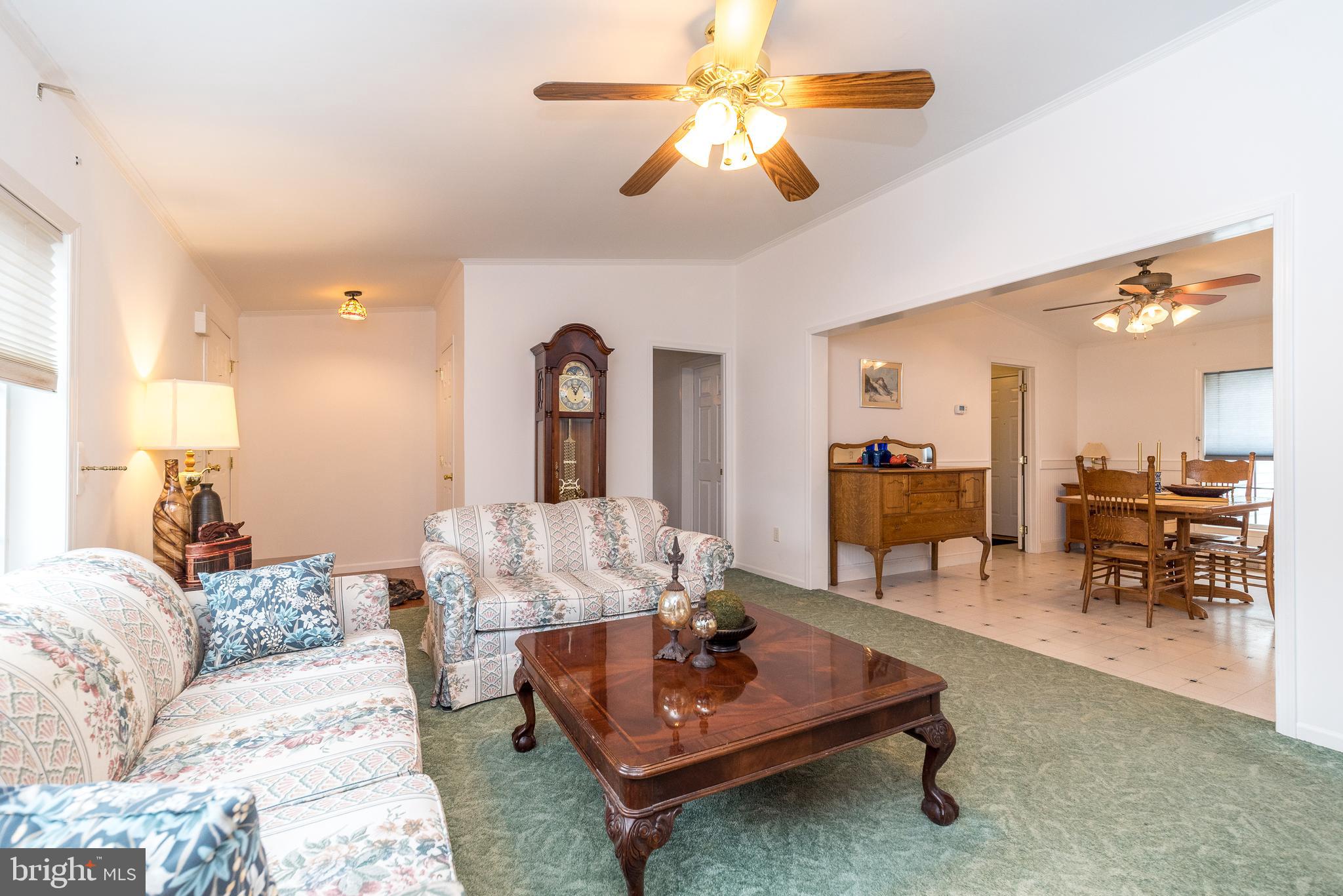 QUIET ACRES - Residential