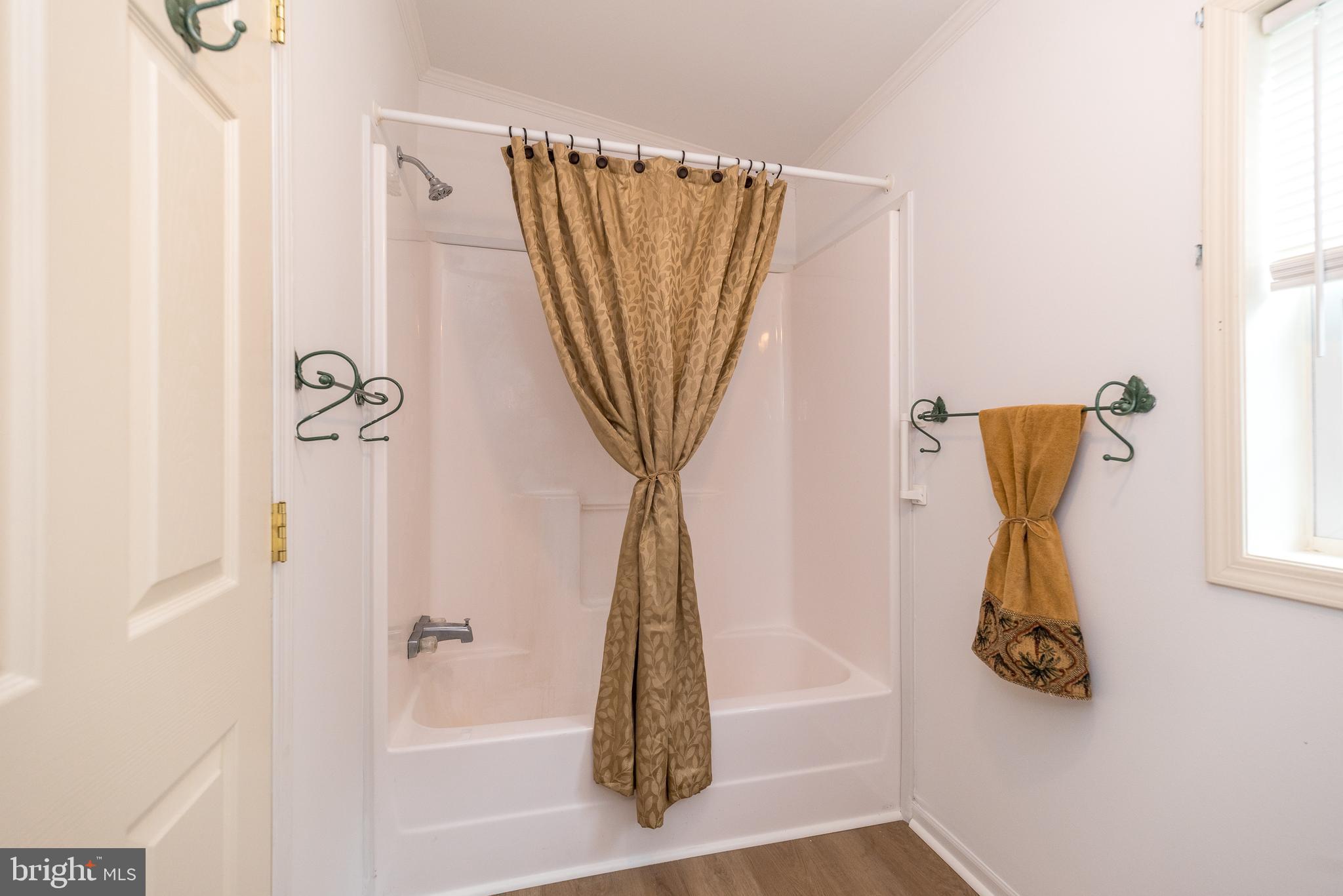 QUIET ACRES - Residential