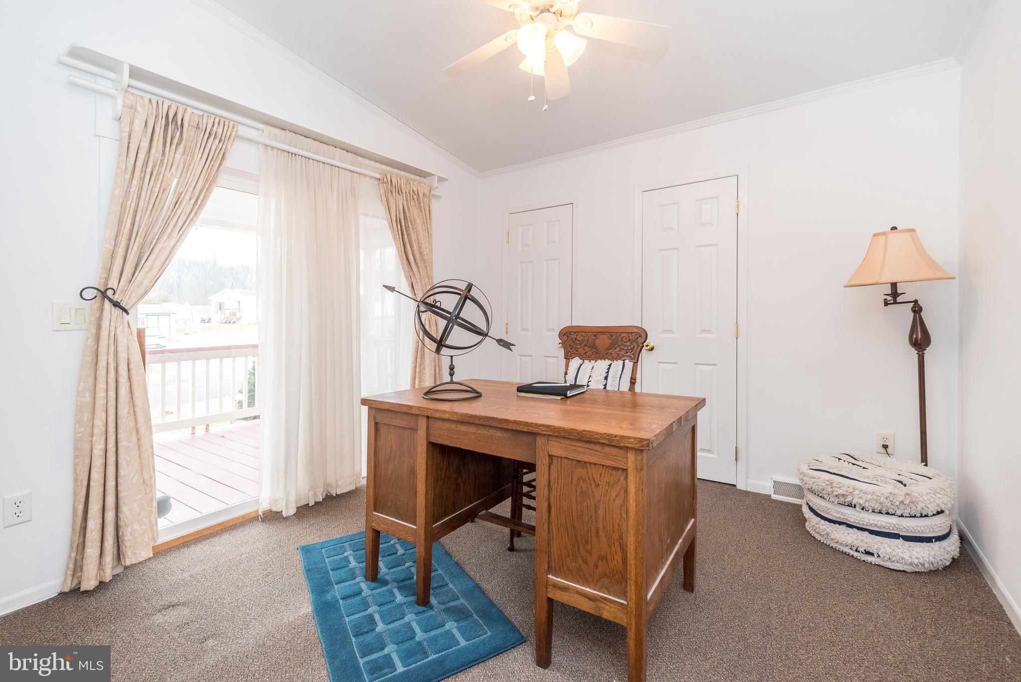 QUIET ACRES - Residential