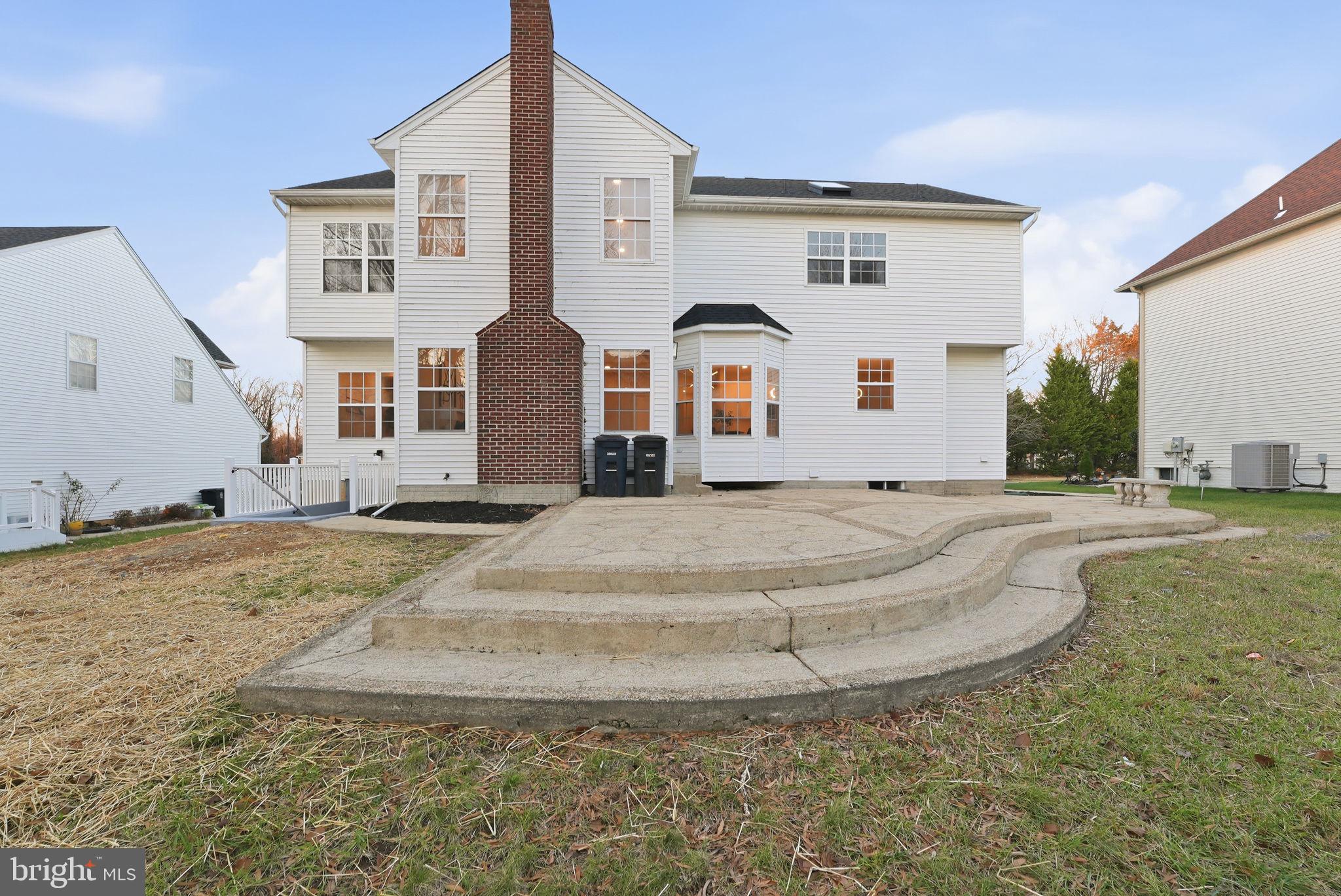 POTOMAC KNOLLS - Residential