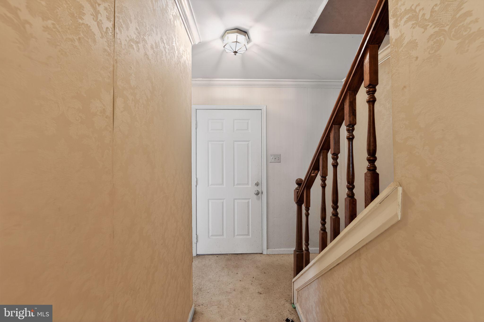 FOX KNOLL - Residential