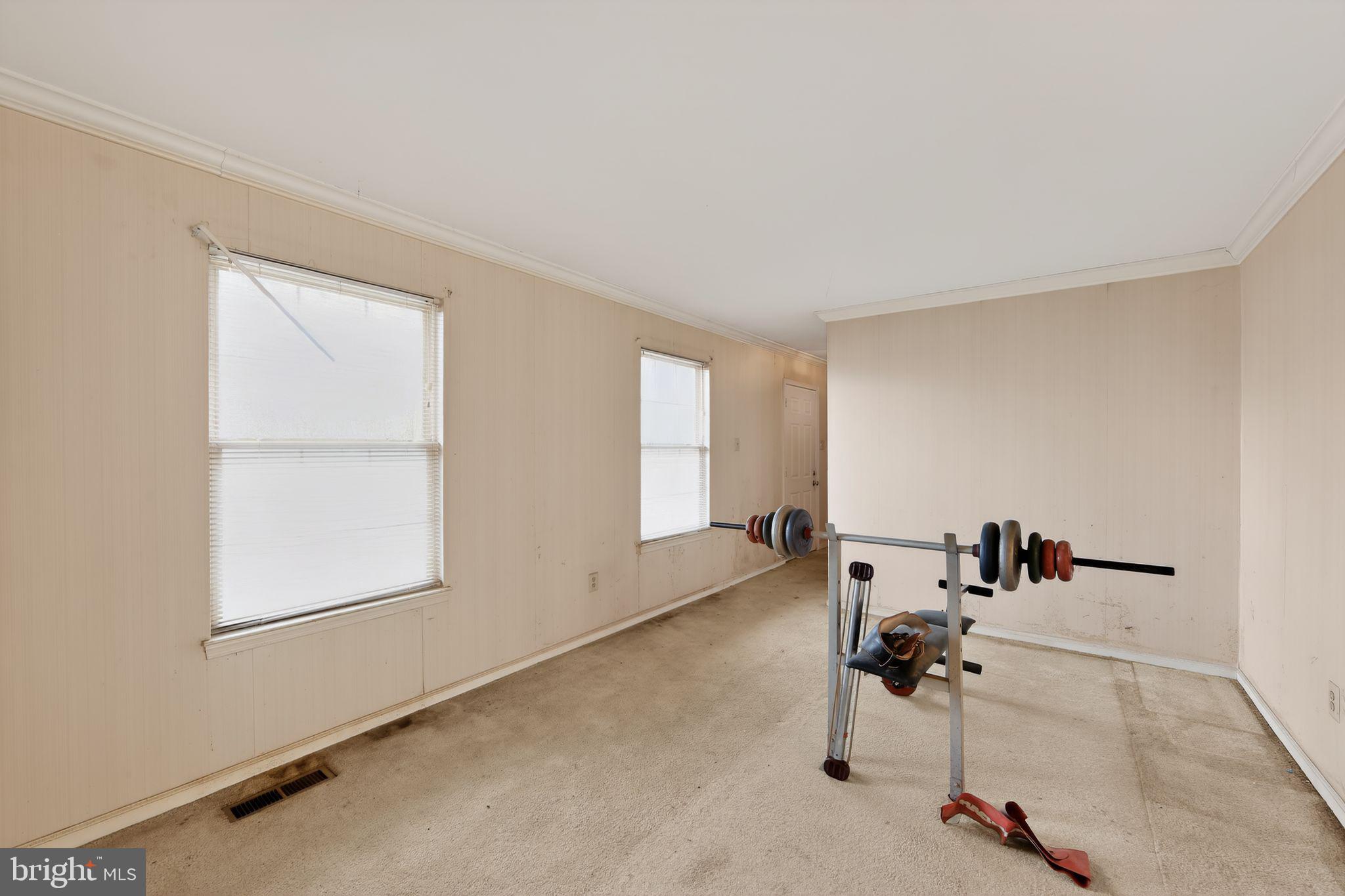 FOX KNOLL - Residential