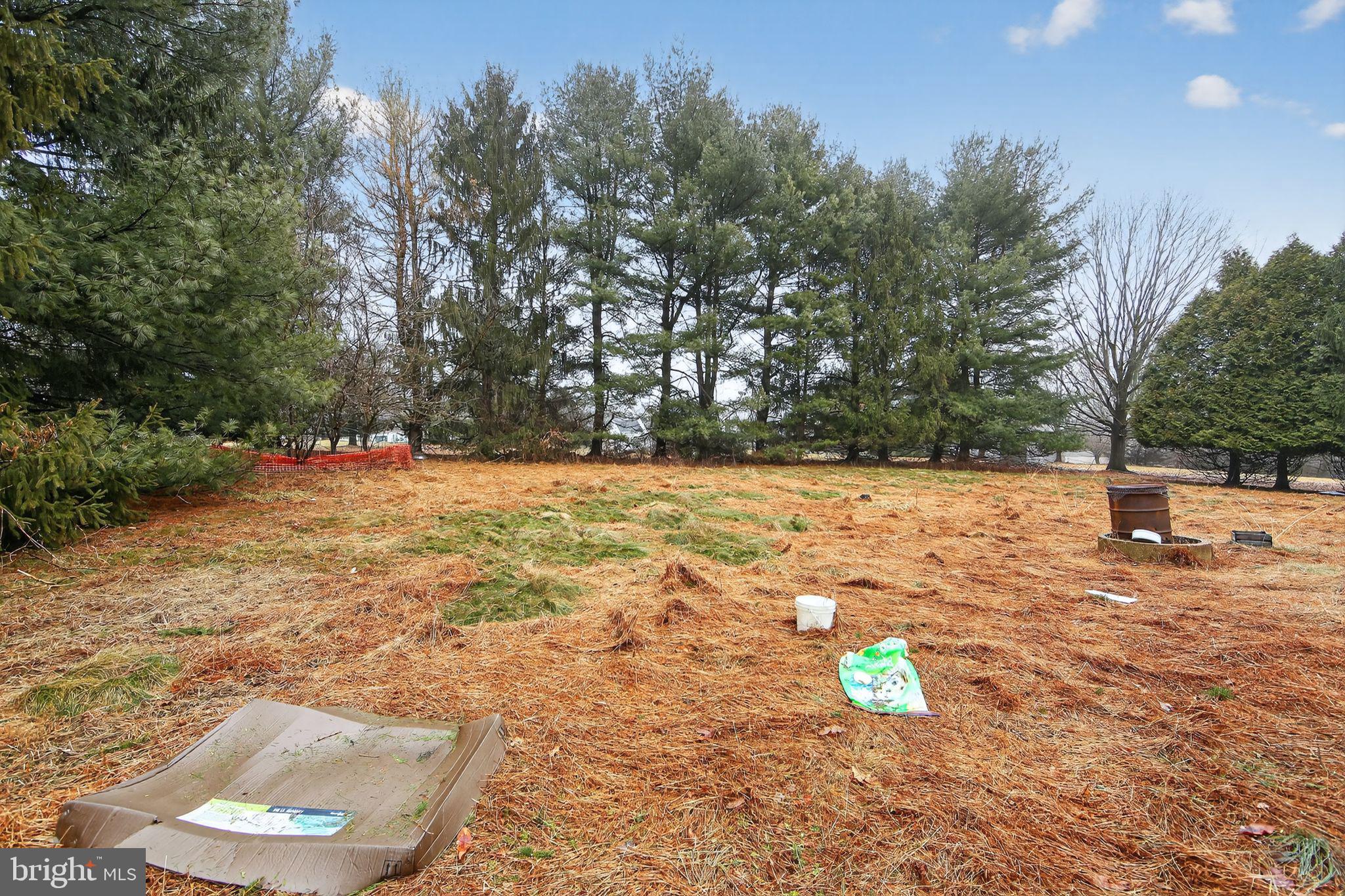 FOX KNOLL - Residential