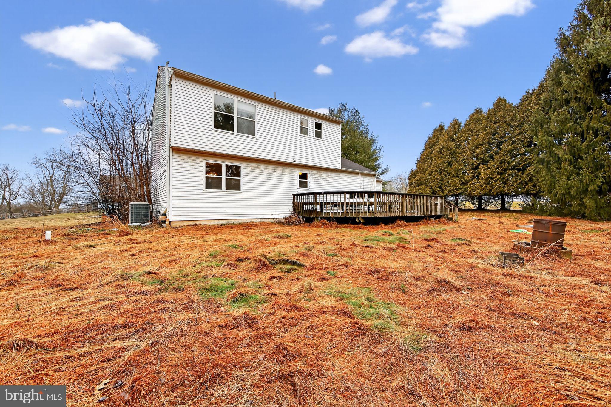 FOX KNOLL - Residential