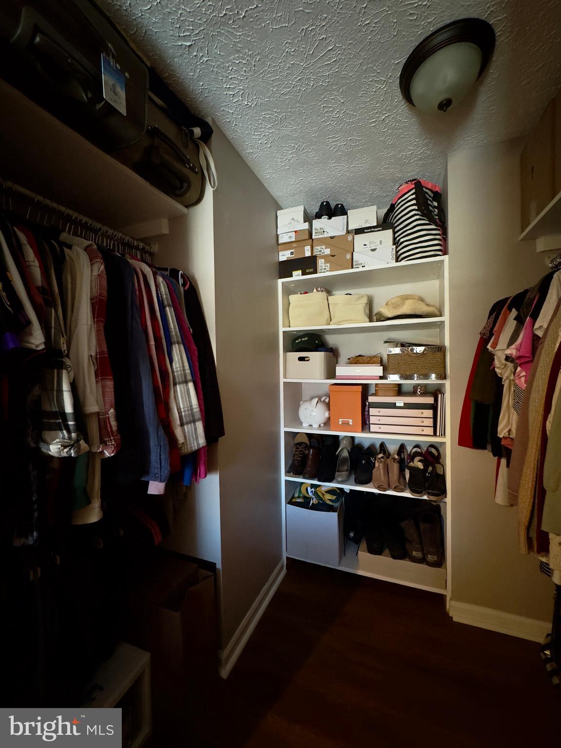 WINSTEN ESTATES - Residential Lease