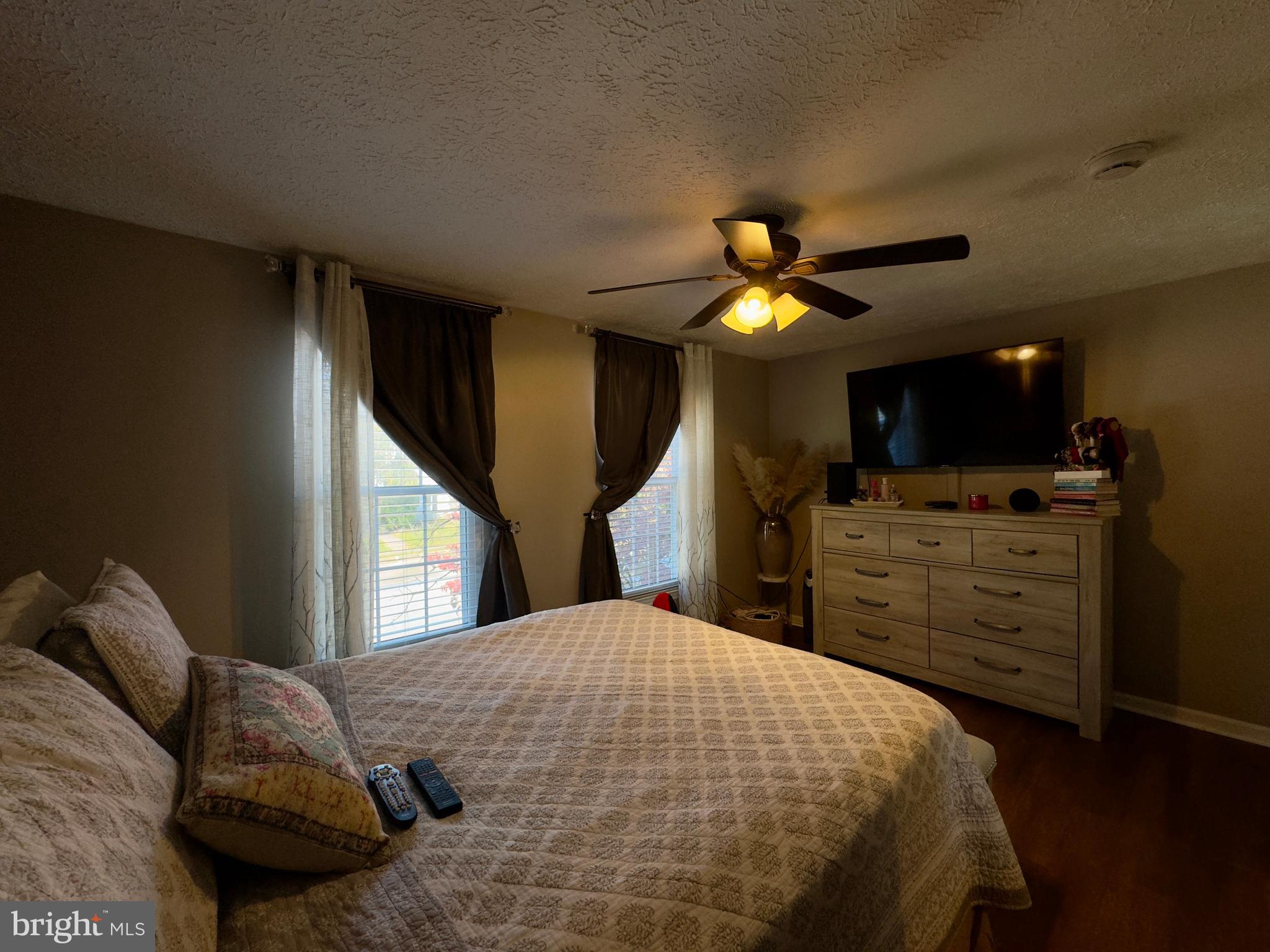 WINSTEN ESTATES - Residential Lease