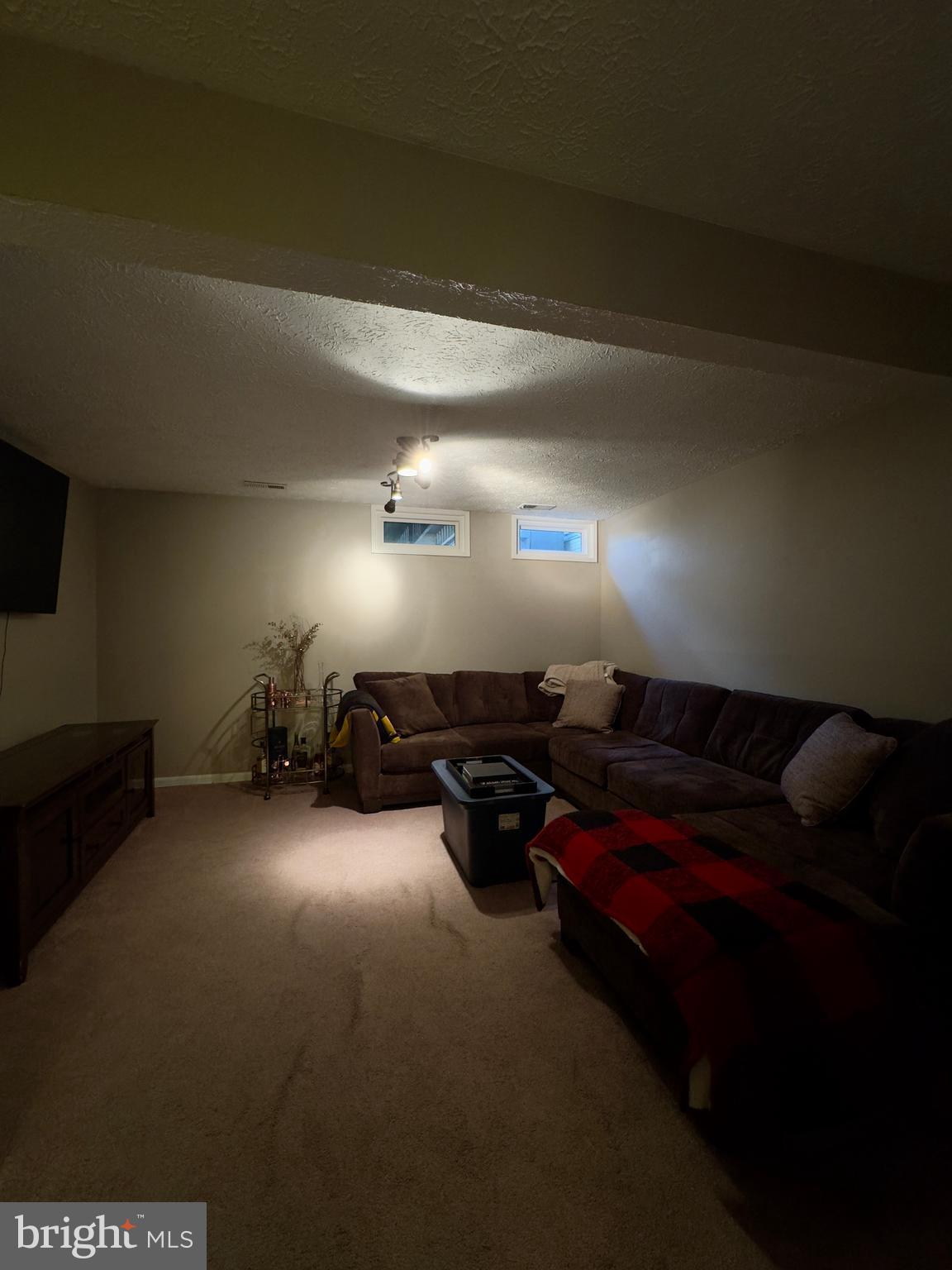 WINSTEN ESTATES - Residential Lease