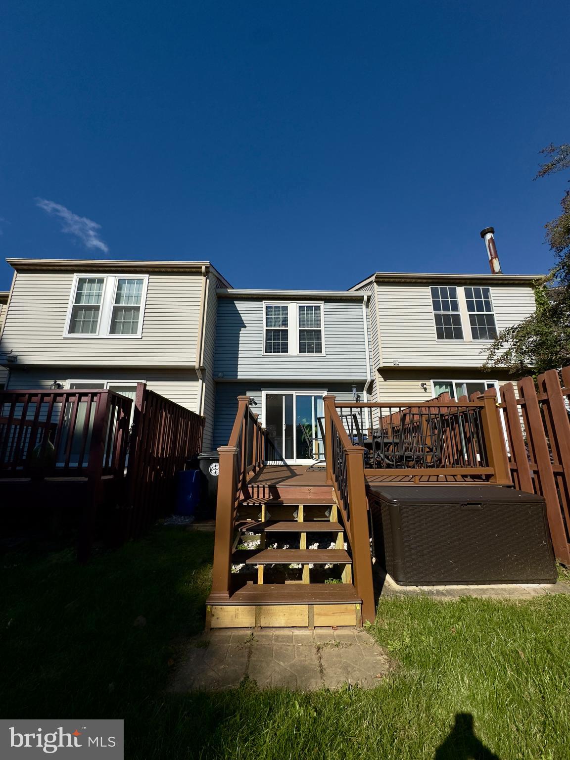 WINSTEN ESTATES - Residential Lease