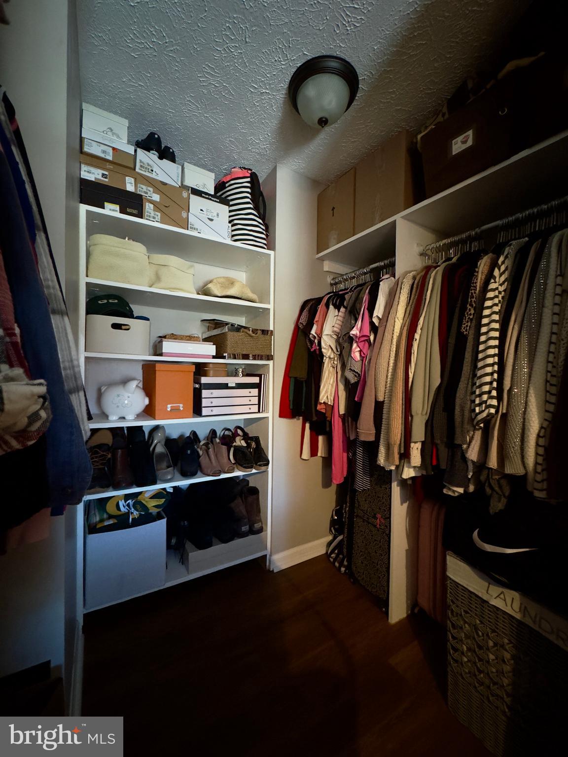 WINSTEN ESTATES - Residential Lease