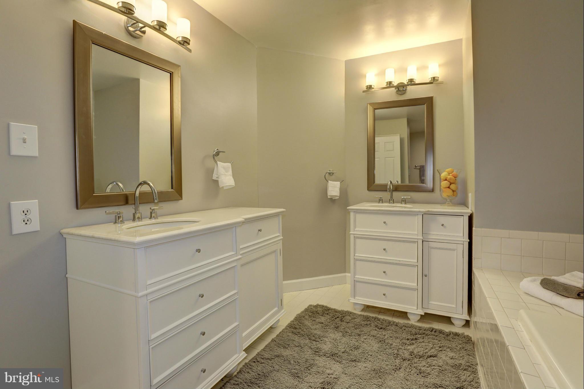 AVENEL - Residential