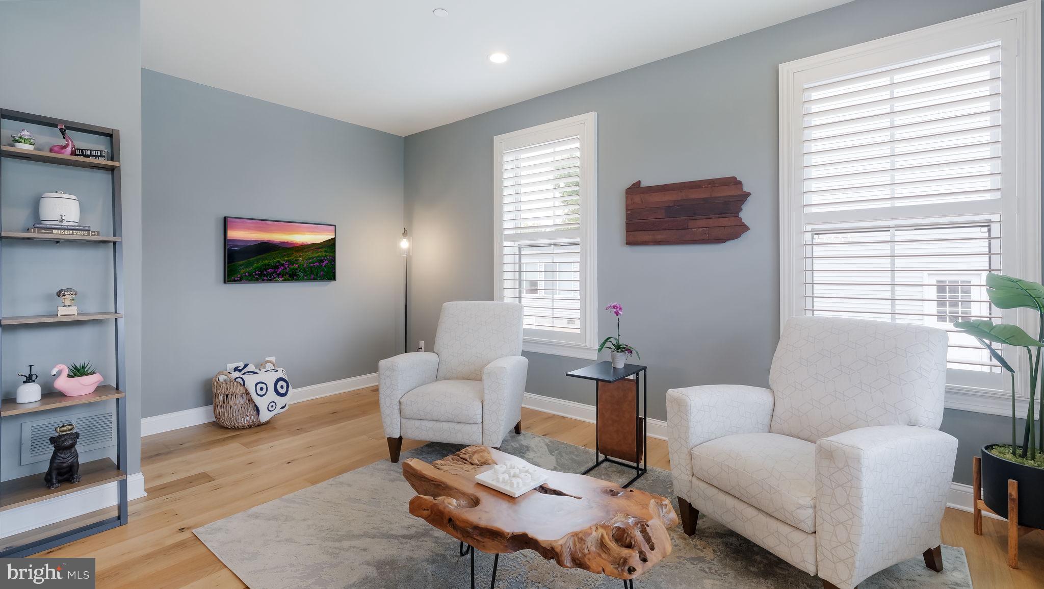 WARRINGTON WALK - Residential