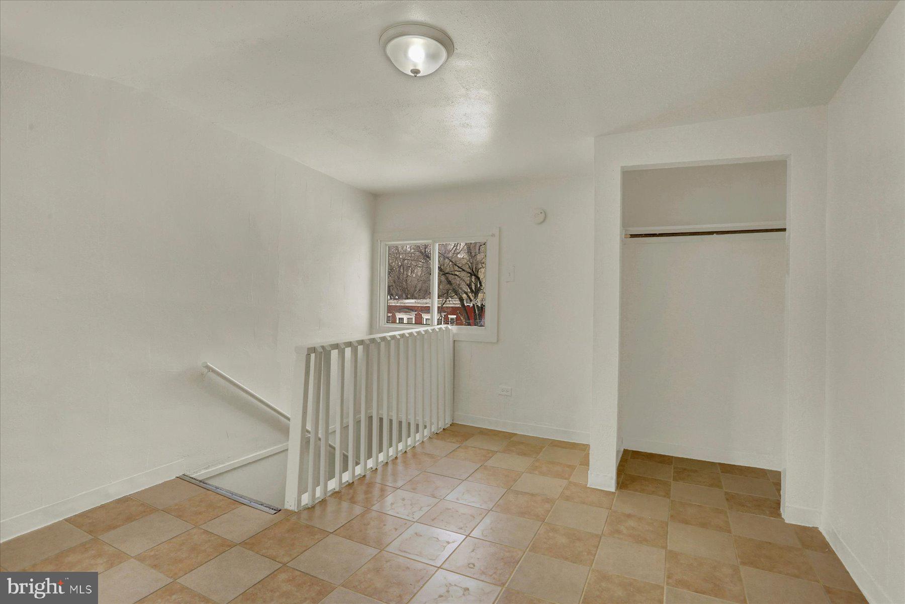 HARRISBURG - Residential