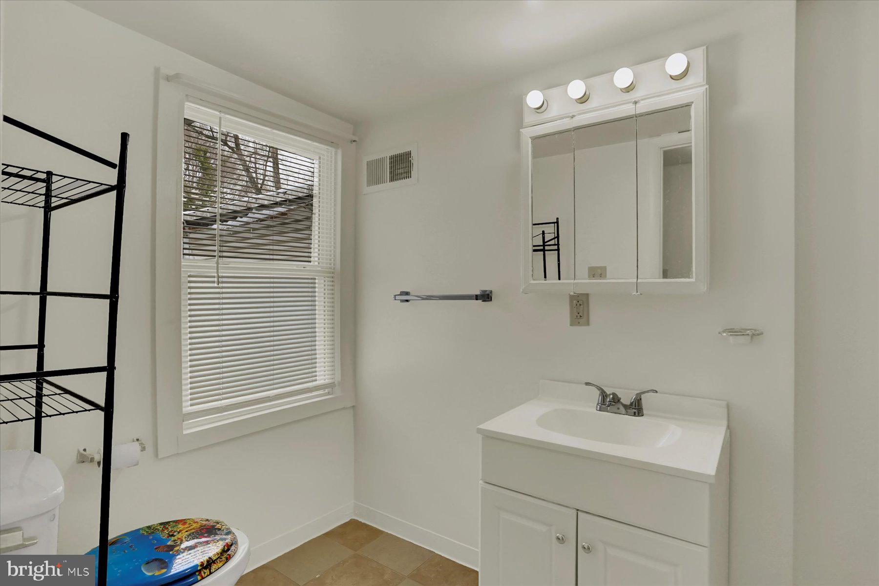 HARRISBURG - Residential