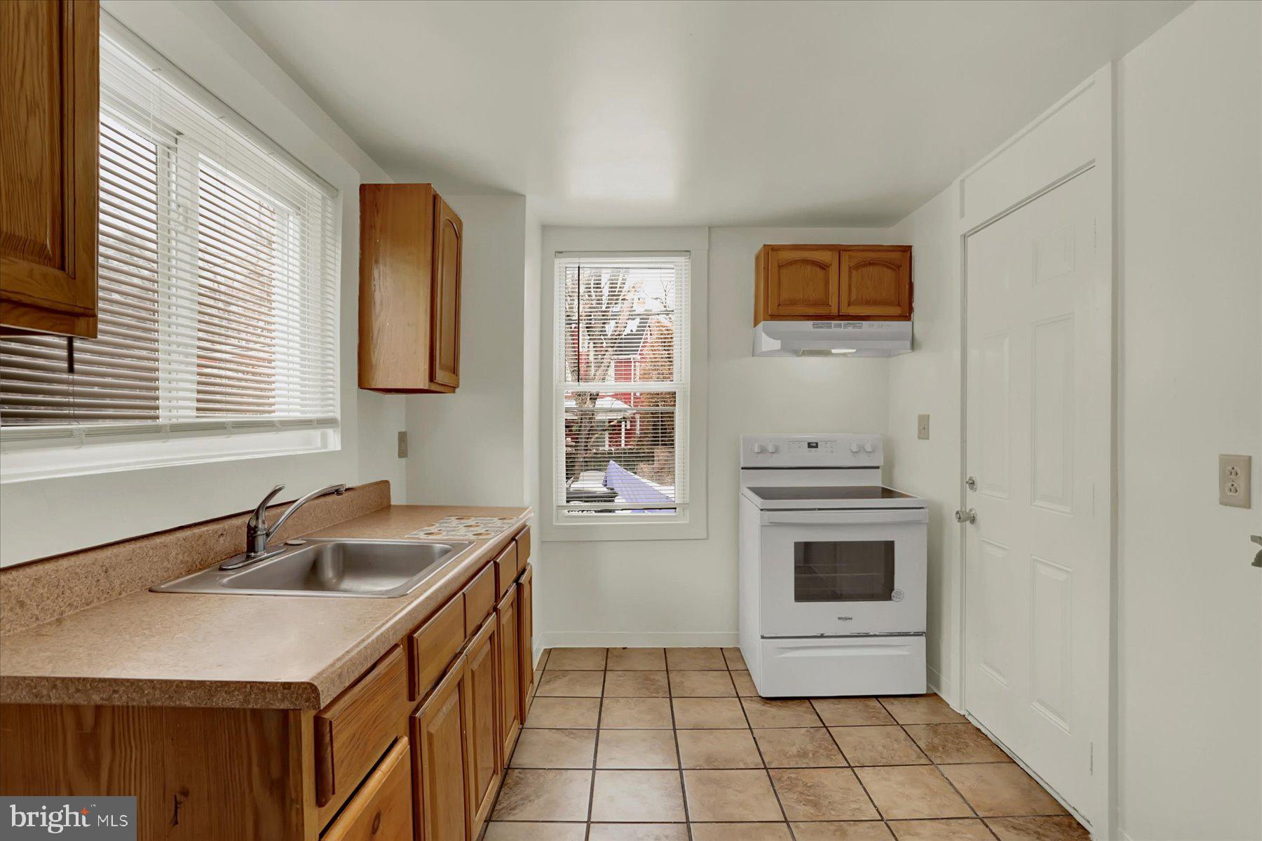 HARRISBURG - Residential