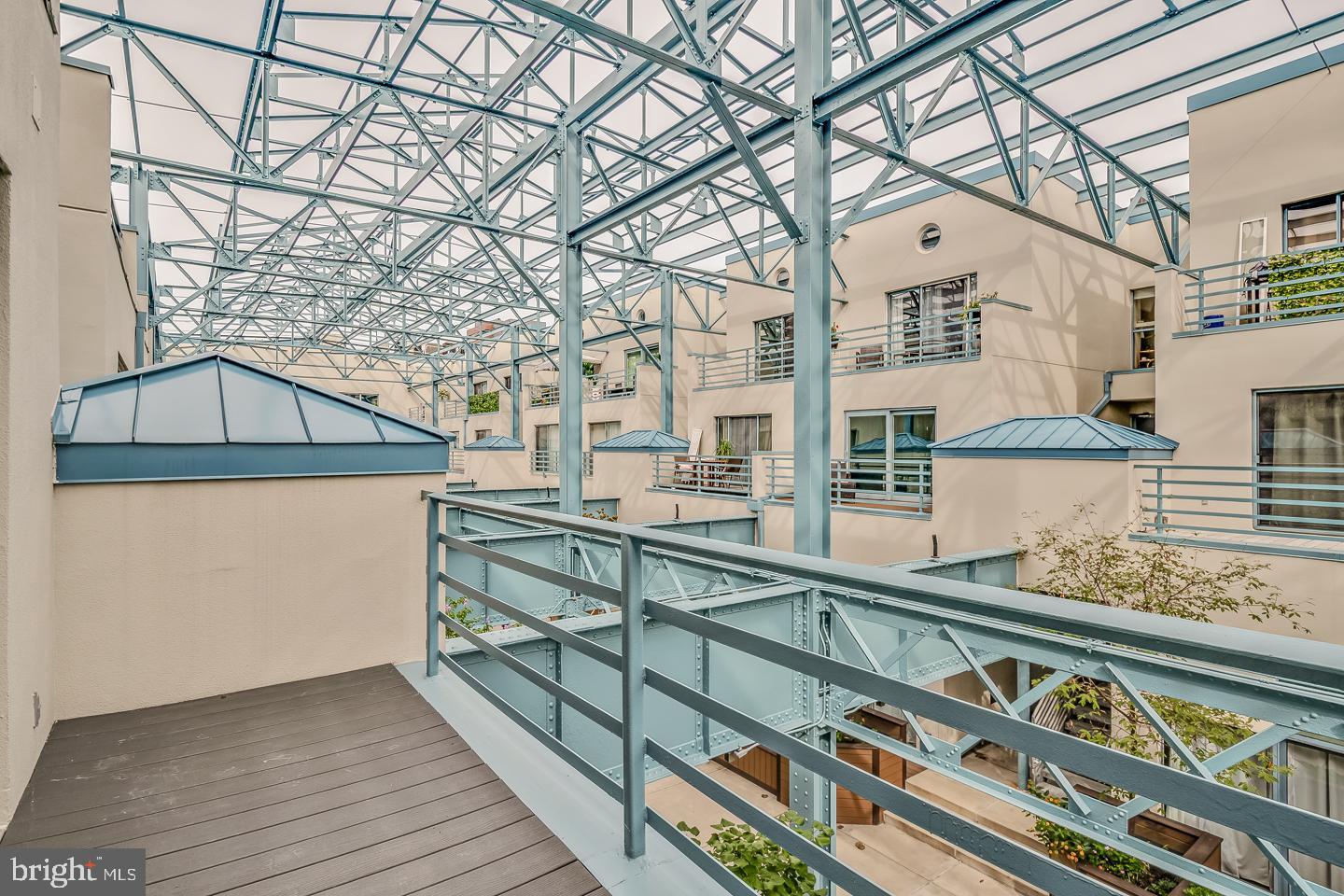 OLD CITY - Residential