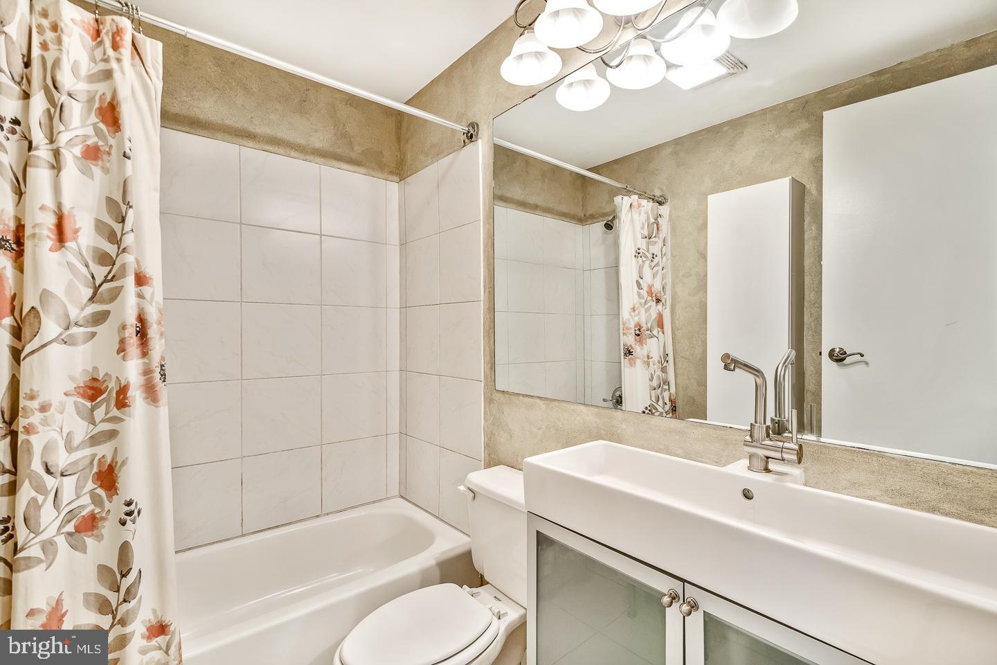 OLD CITY - Residential