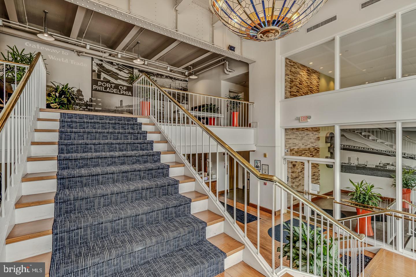 3 N CHRIS COLUMBUS BOULEVARD PL228