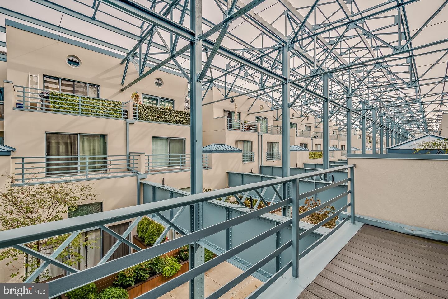 OLD CITY - Residential