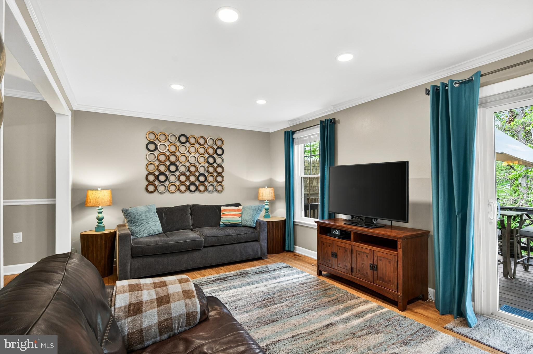 BURKE CENTRE - Residential