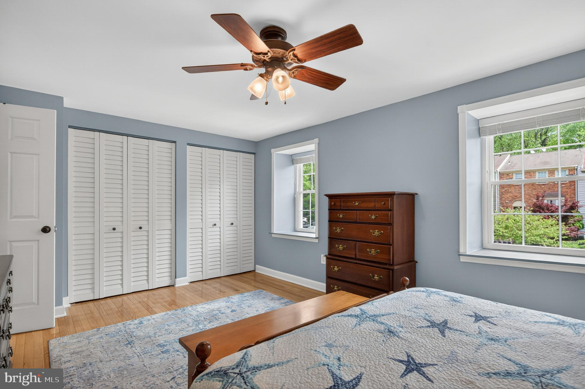 BURKE CENTRE - Residential