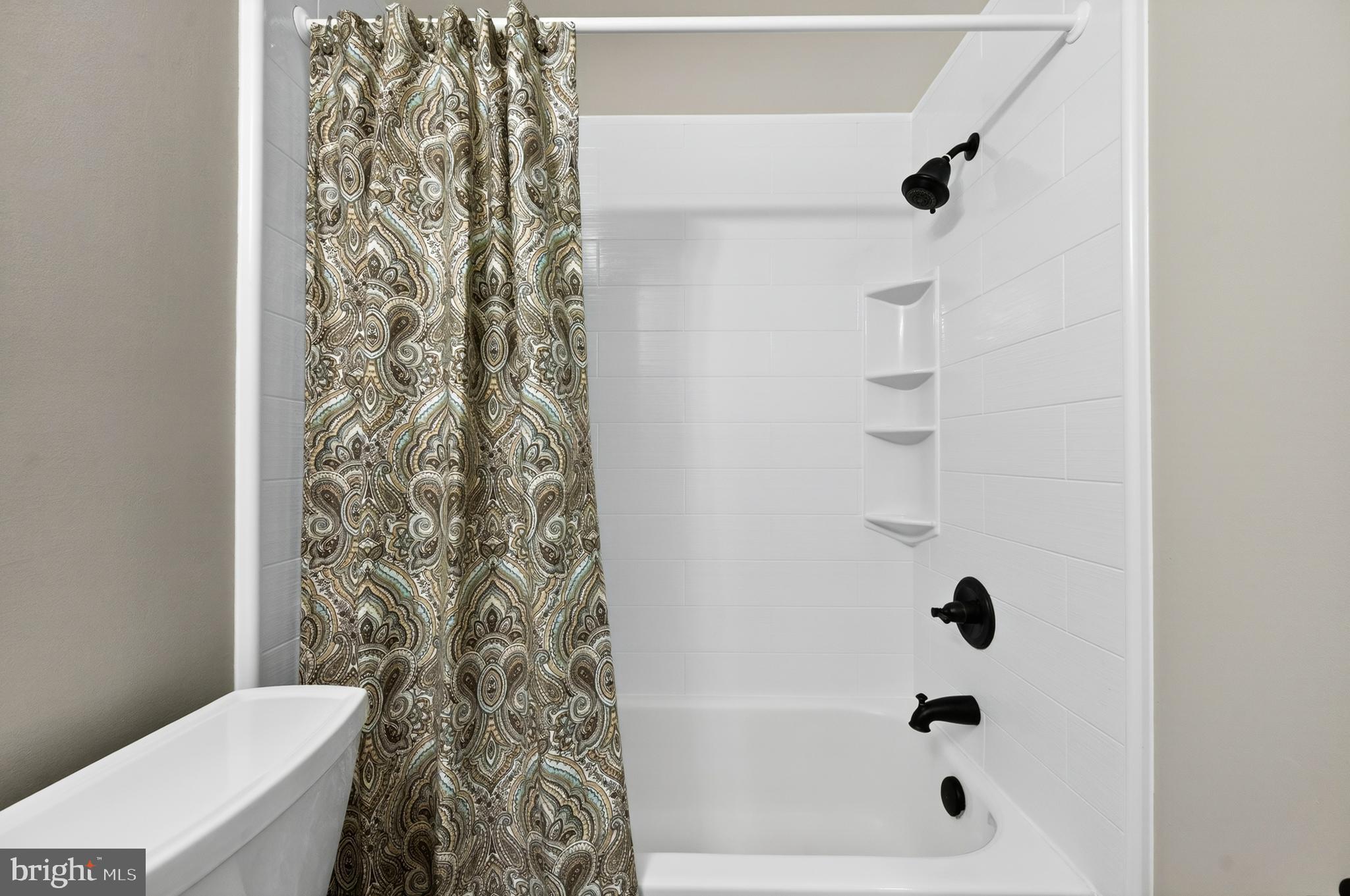 BURKE CENTRE - Residential