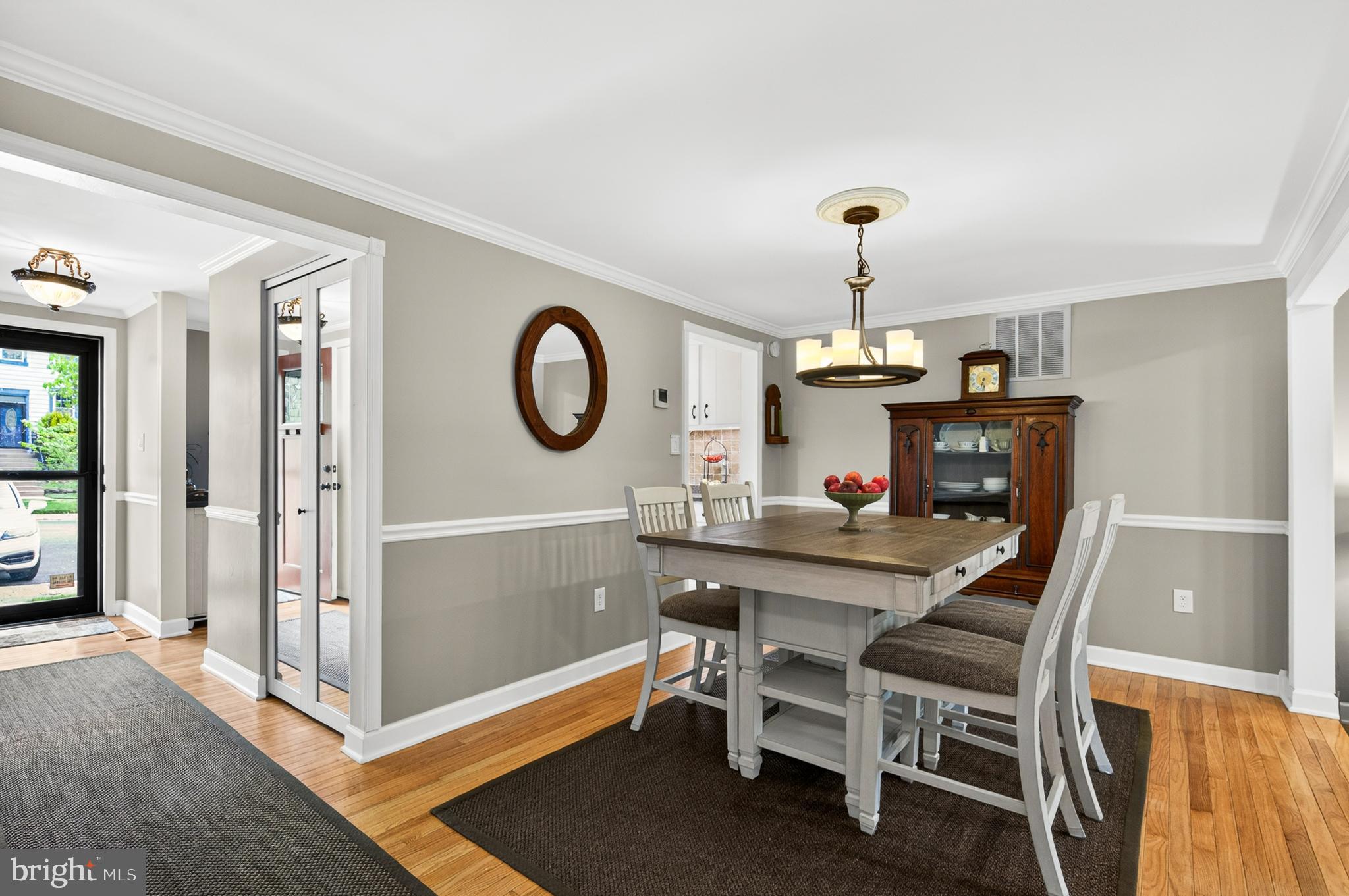 BURKE CENTRE - Residential