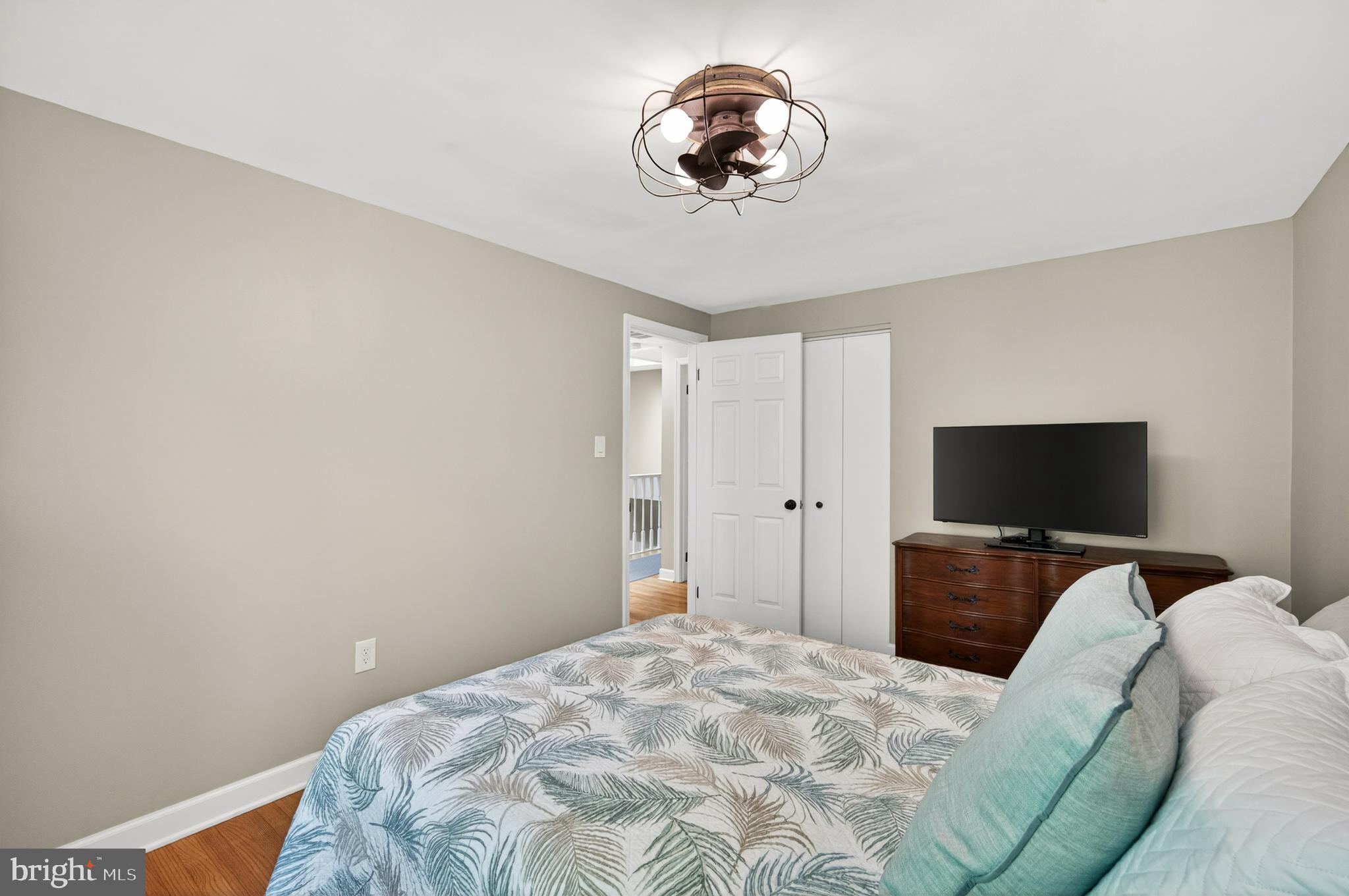 BURKE CENTRE - Residential