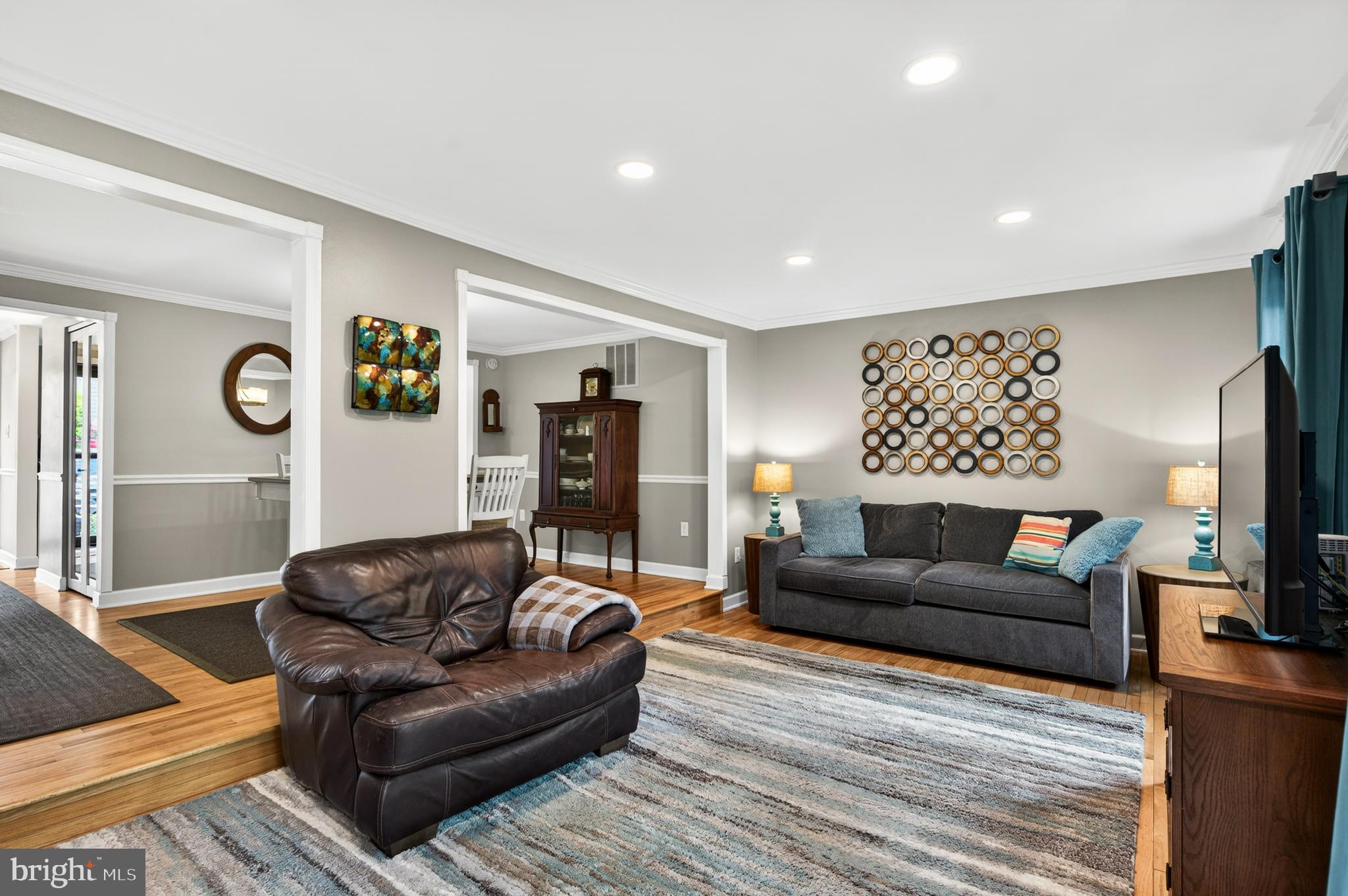 BURKE CENTRE - Residential