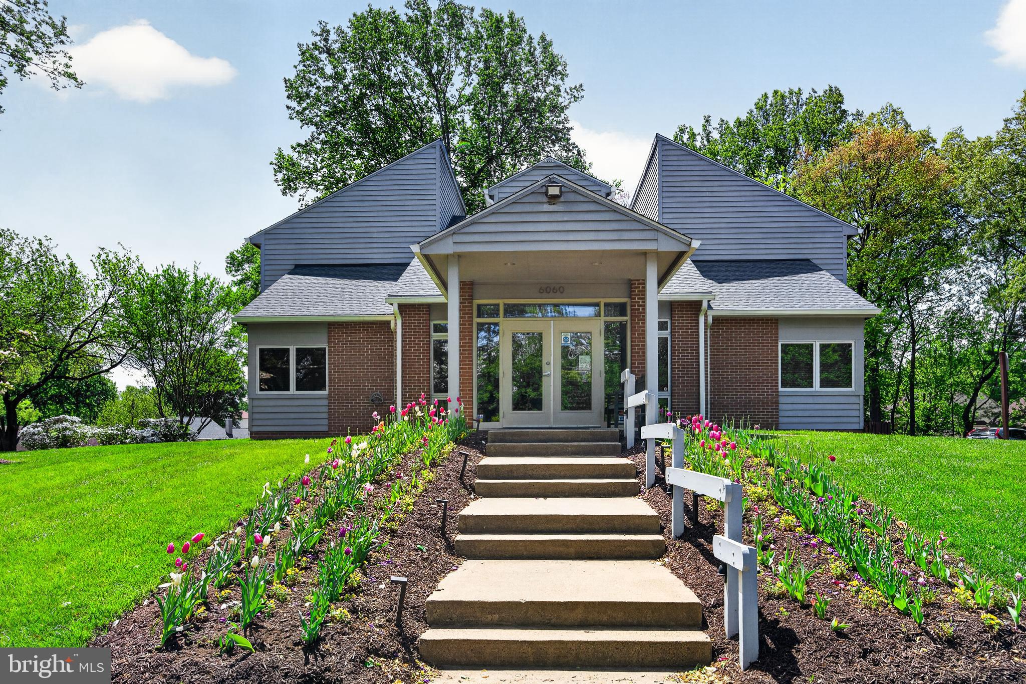 BURKE CENTRE - Residential