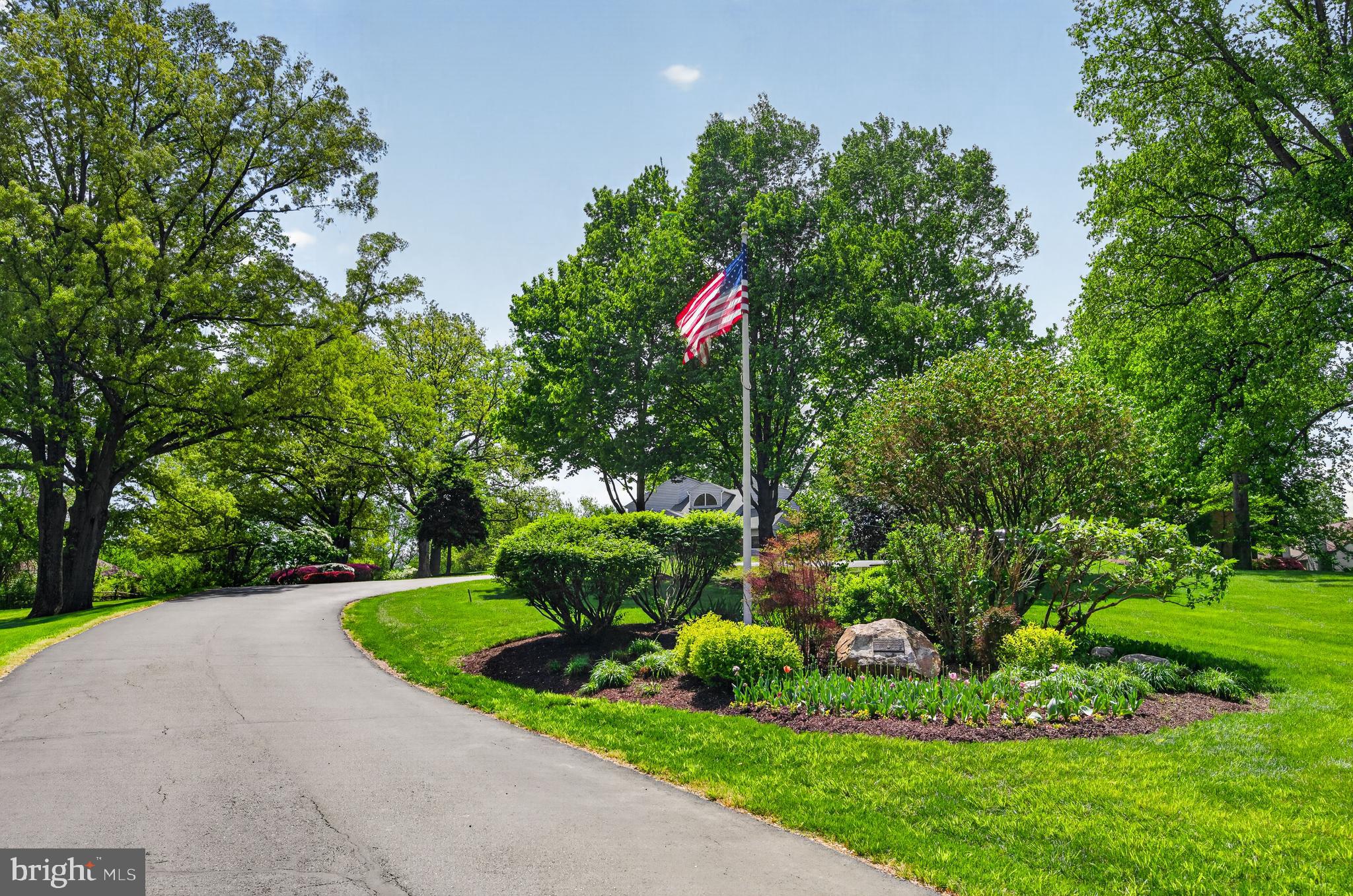 BURKE CENTRE - Residential