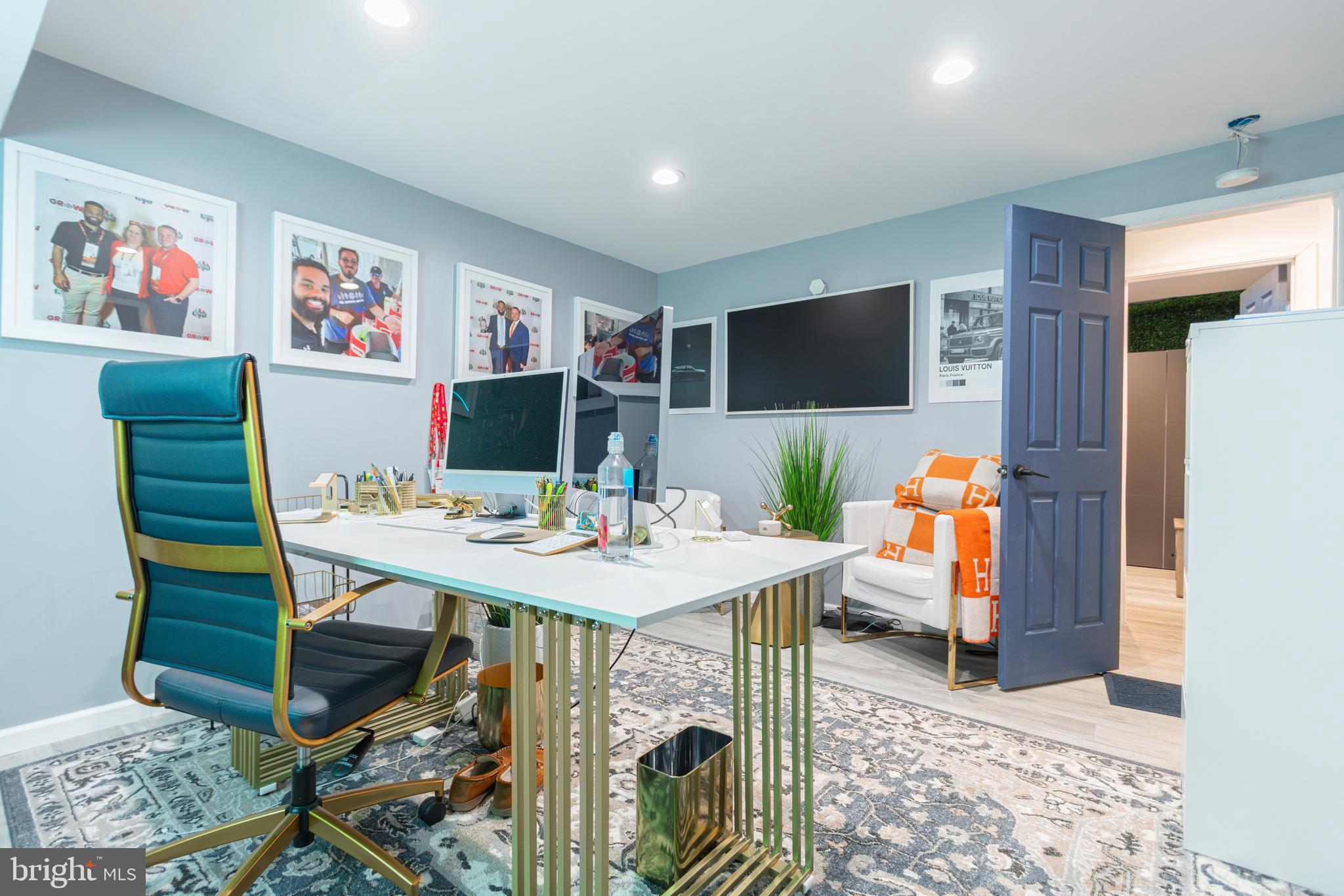 ORCHARD VIEW - Residential